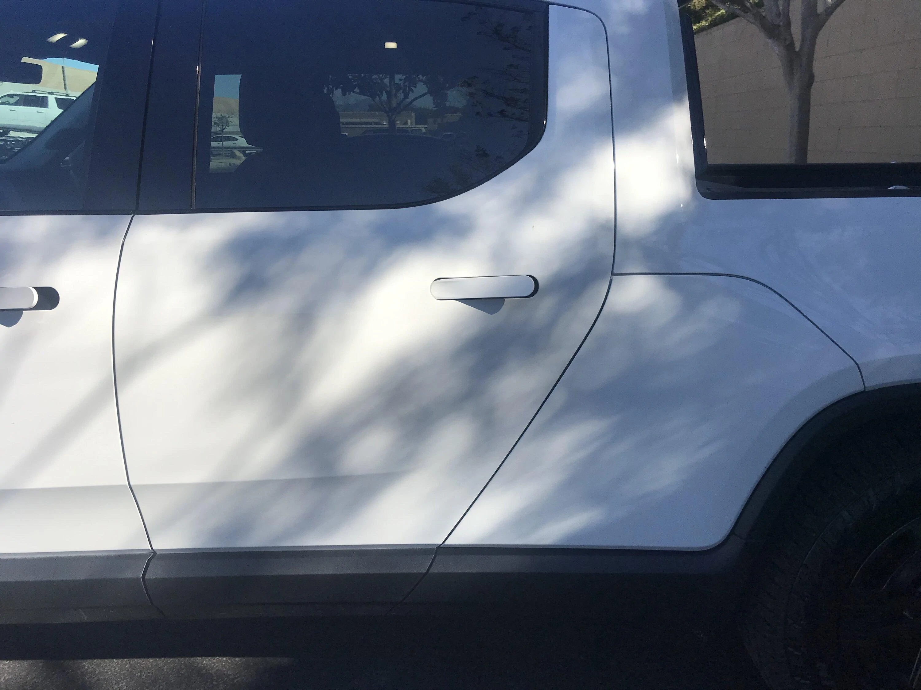 Rivian R1T R1S Misaligned R1T panel alignments resolved by Service Center 2C155B43-5AD1-44AB-9C31-503EA55EA47A