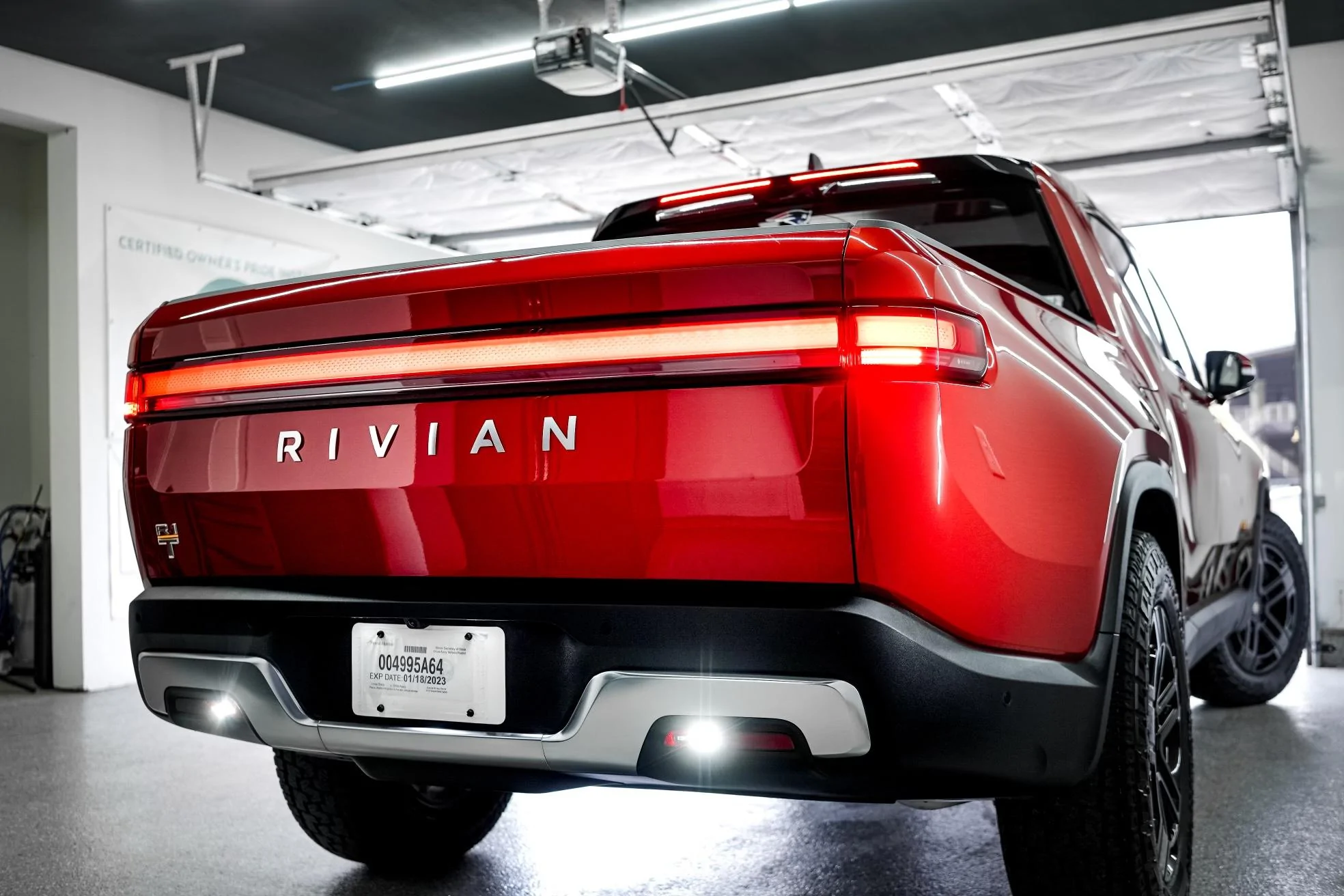 Rivian R1T R1S RED CANYON Rivian Photos 7D96079D-6C70-4CE8-B616-F8EDCA8F8656