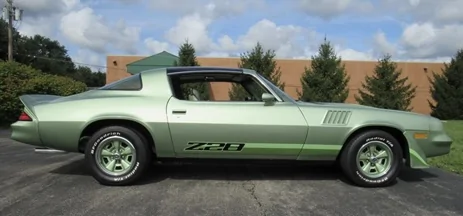 Rivian R1T R1S Why doesn't Rivian badge the Quad? C4DF52B5-6A7D-428C-B3AE-3549084FD800