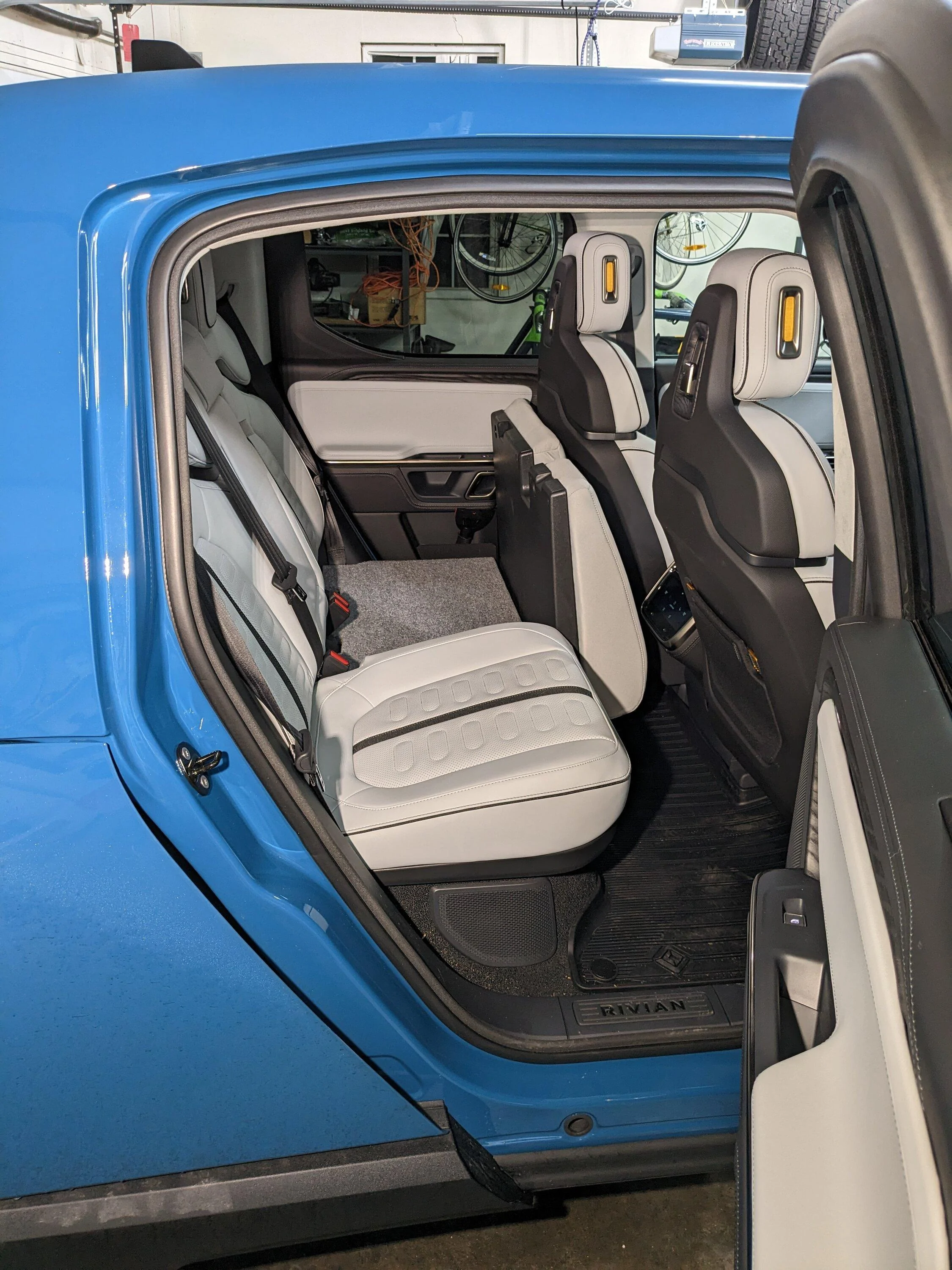 Rivian R1T R1S Dog Platform Bench custom DIY made for R1T back seat PXL_20230127_001127233