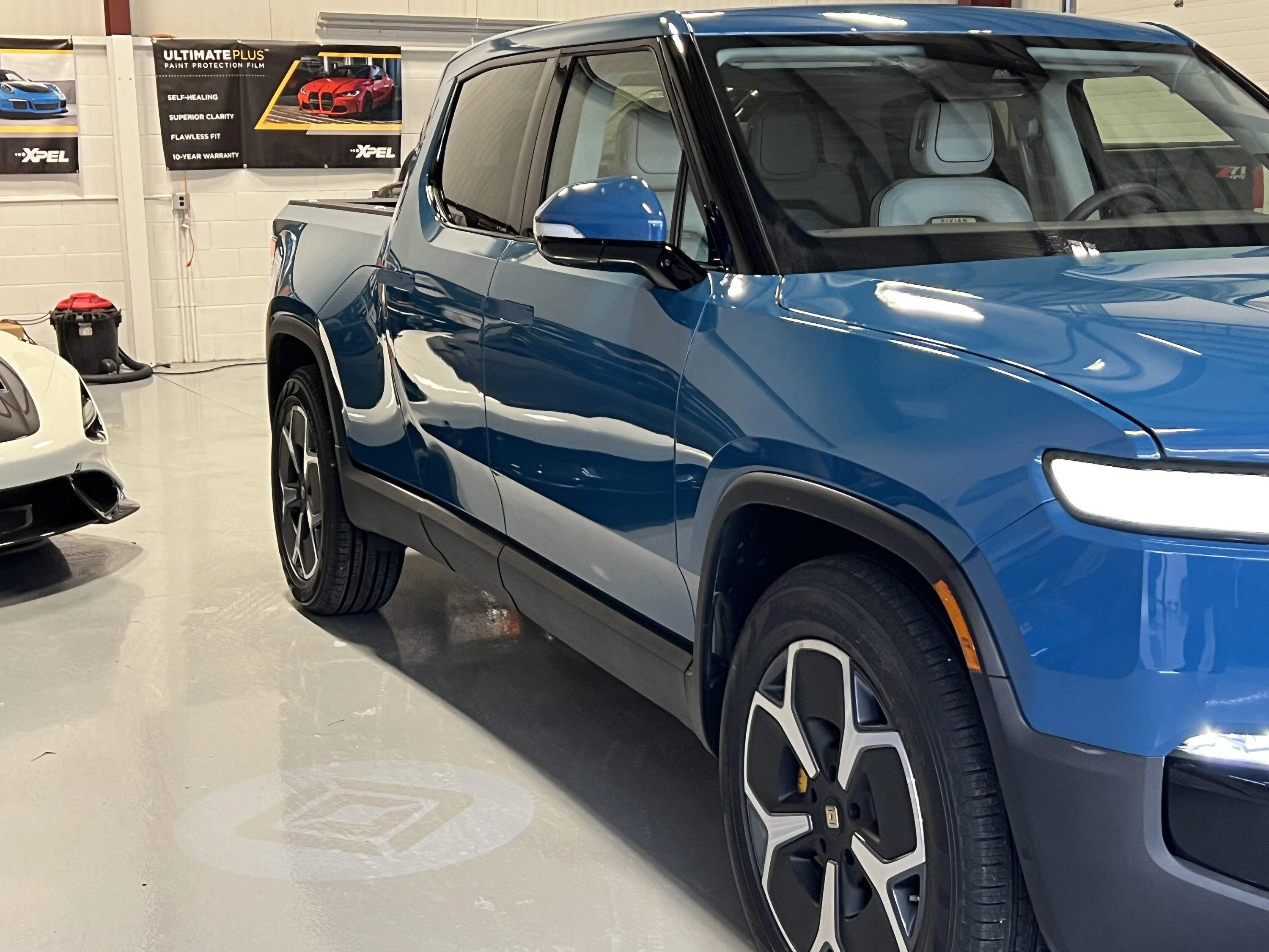 Rivian R1T R1S Why doesn't Rivian badge the Quad? 3FE709F3-2DB5-4BF1-BCBE-B2FAD706004B
