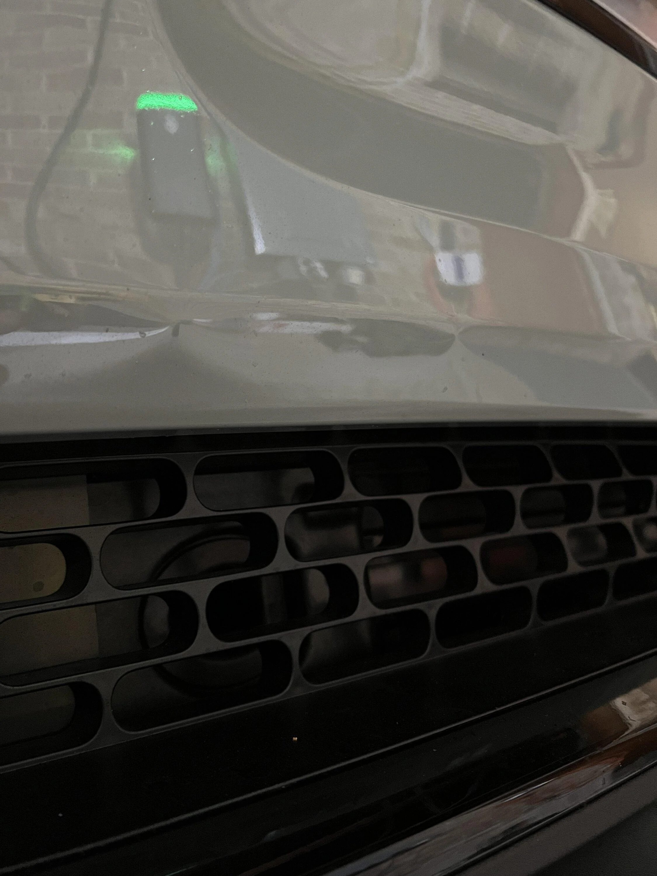 Rivian R1T R1S Bumps in door frame 1675066214251