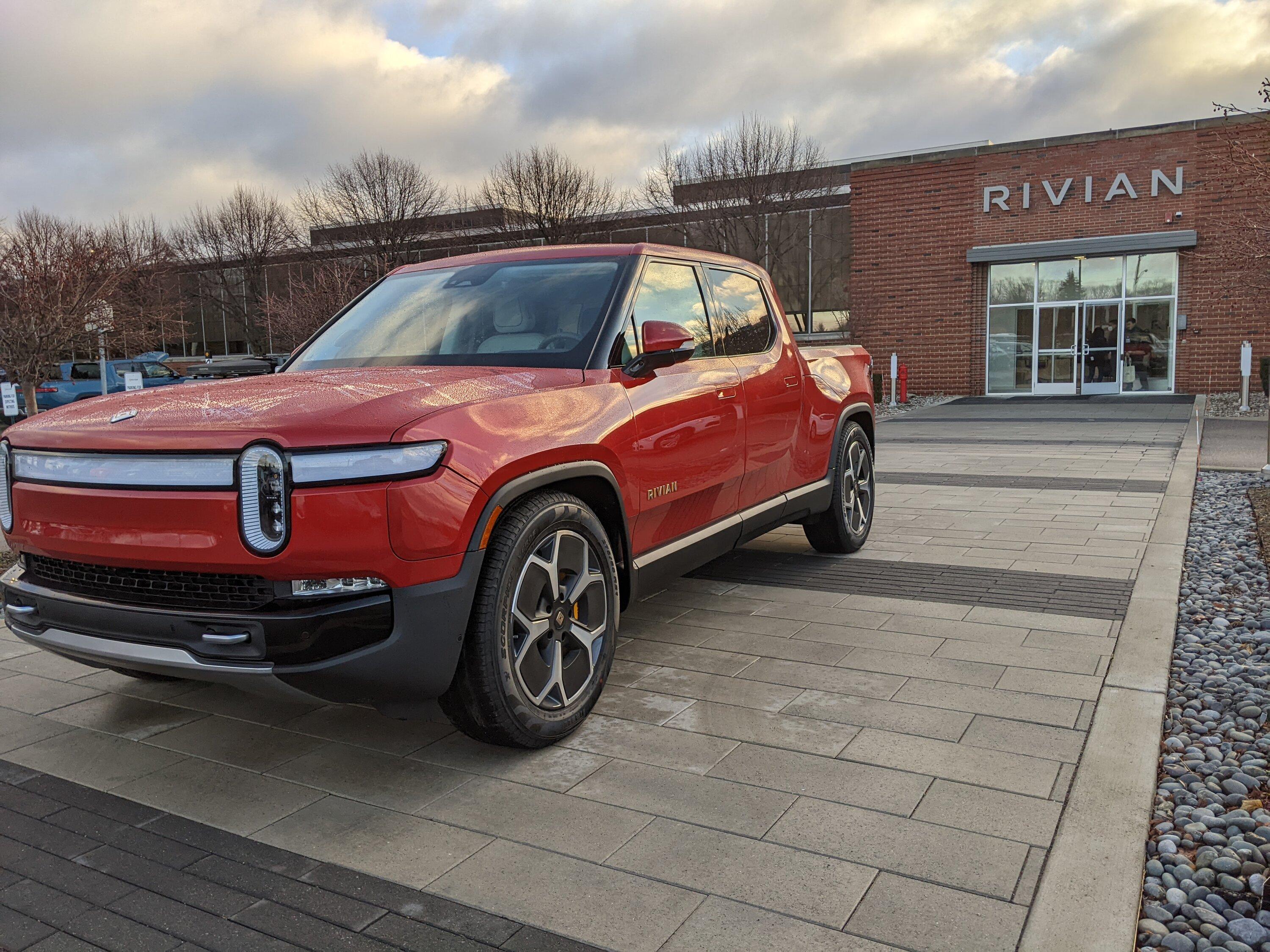 Rivian R1T R1S SE Michigan Owners? PXL_20230118_135244454