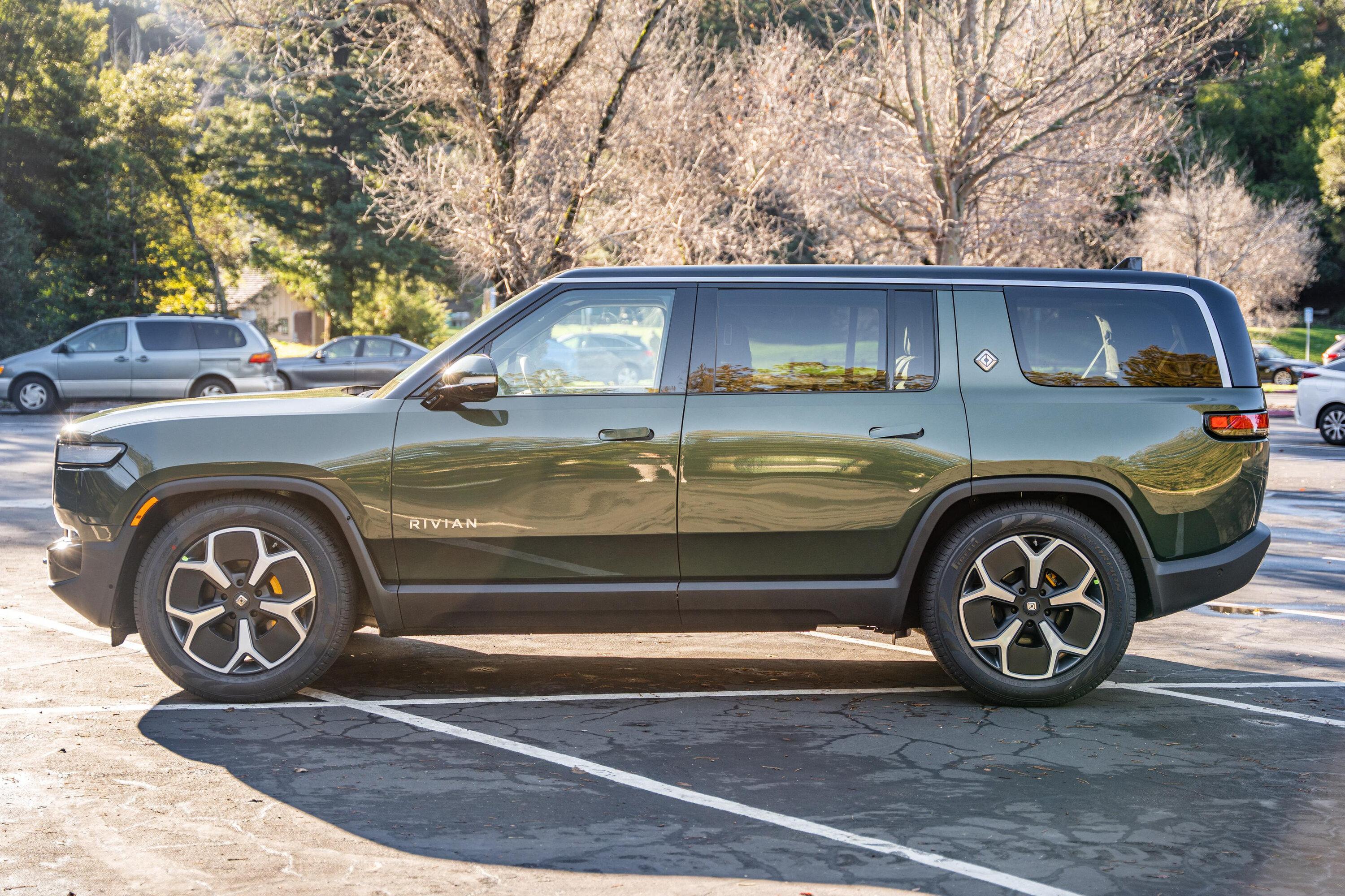 Rivian R1T R1S FOREST EDGE Rivian Interior Photos 3oQPWpOm-vkHznUnAonQ