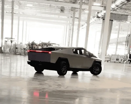 Rivian R1T R1S Cybertruck reveals new triangle mirrors (removable) in Palo Alto sighting ?? (video) Screenshot 2023-02-03 at 5.37.21 PM