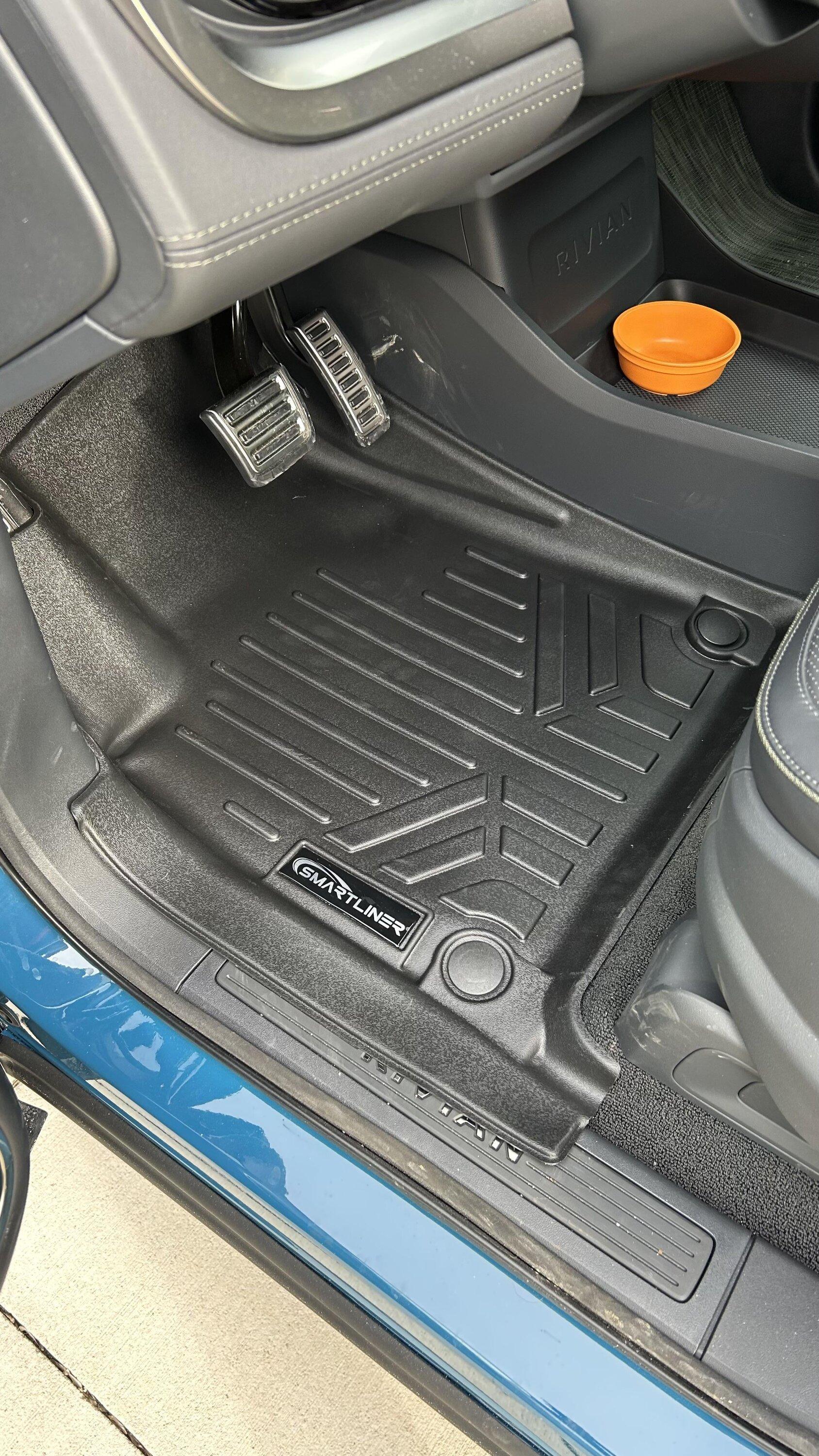 Rivian R1T R1S Smartliner floor mats and frunk liner protection - installed photos q967dgr39fga1