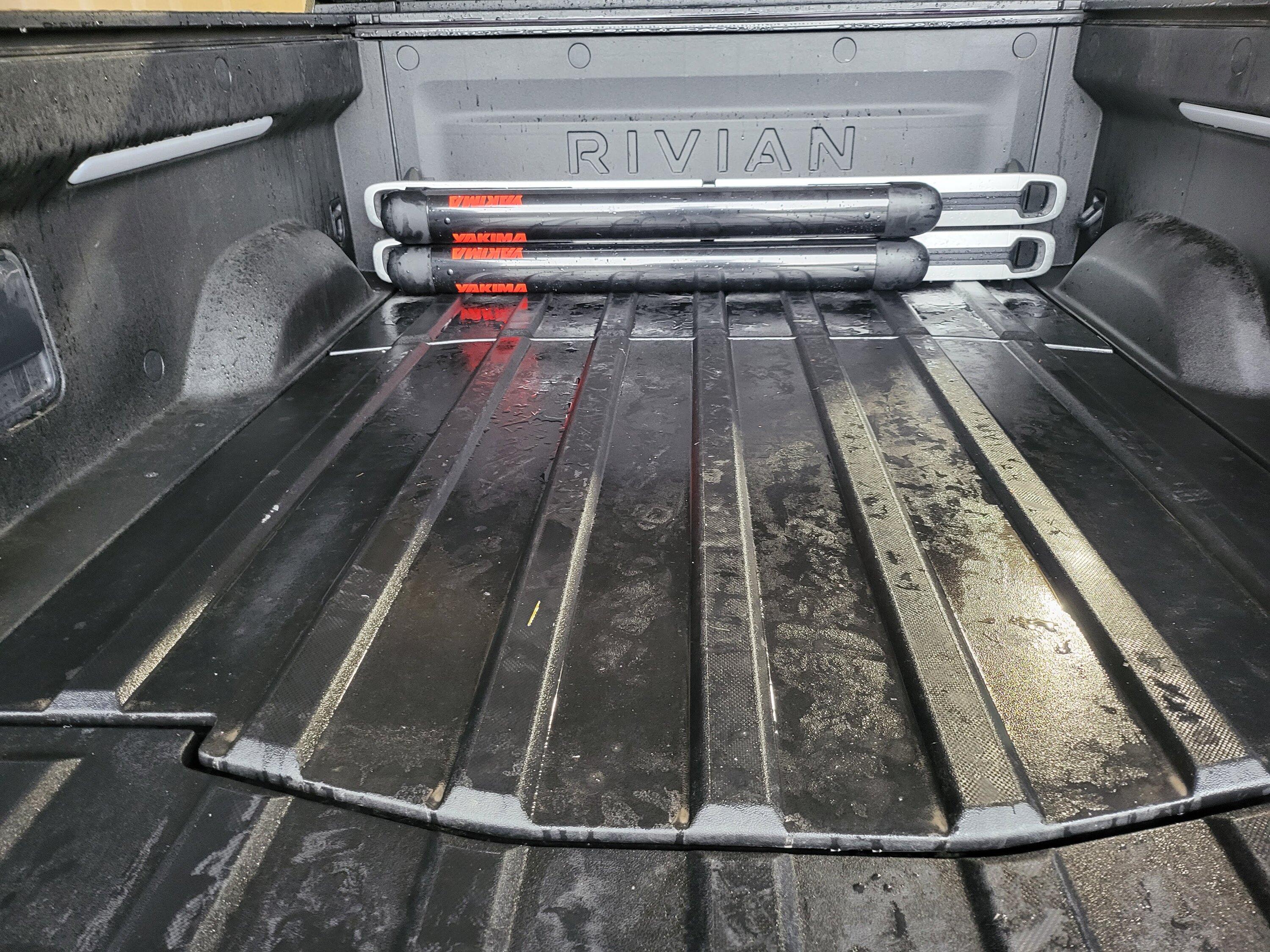 Rivian R1T R1S S00nish Crossbar mounts + Bike Rack Ski Rack