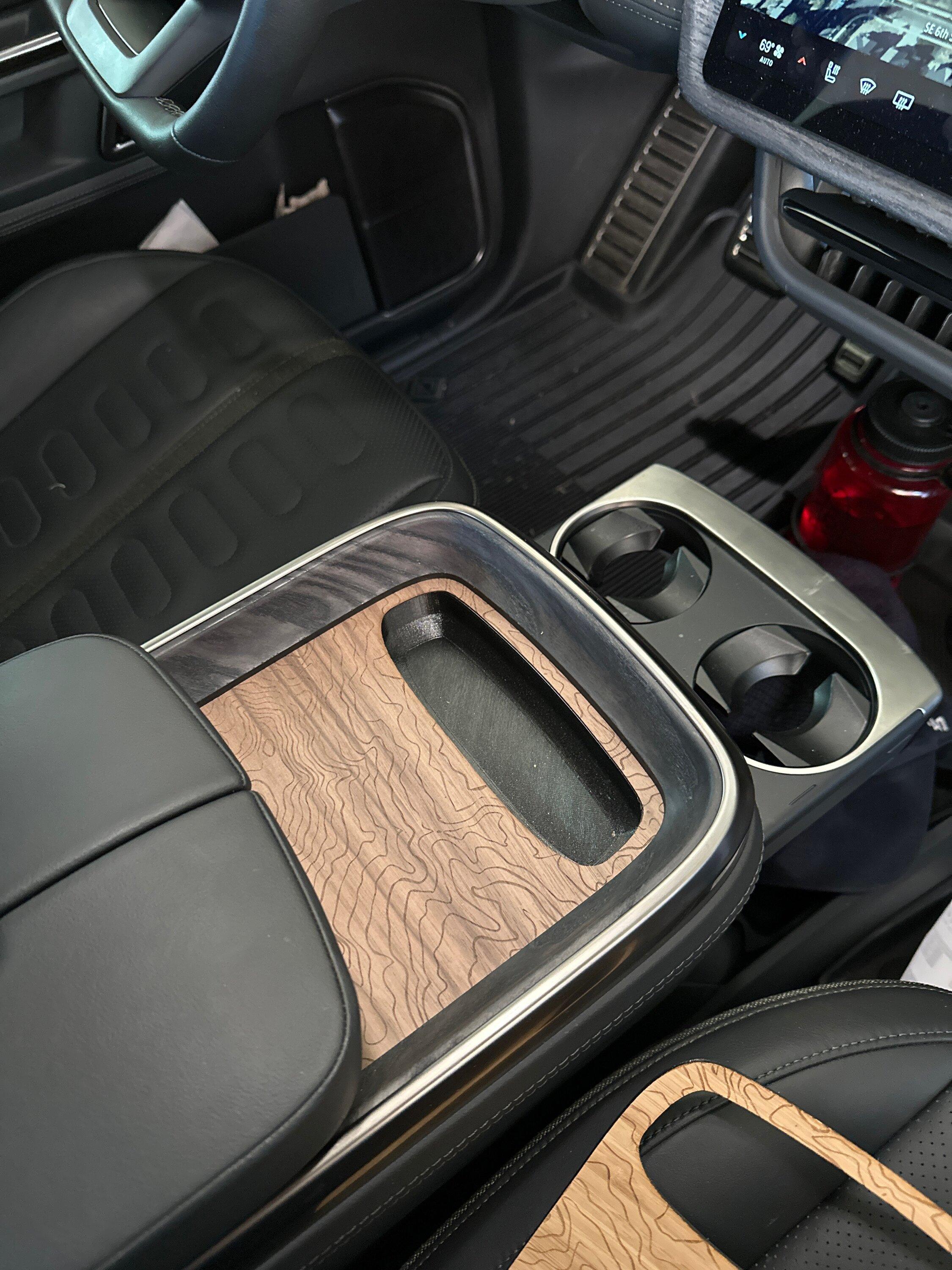 Rivian R1T R1S First Look at Premium Charging Plate IMG_1139