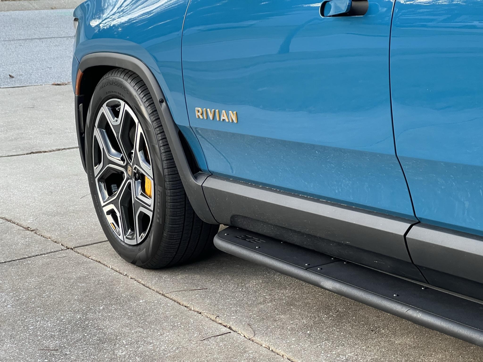 Rivian R1T R1S DCE Rock Slider Product Overview & Install video for Rivian R1T / R1S IMG_7685.JPEG