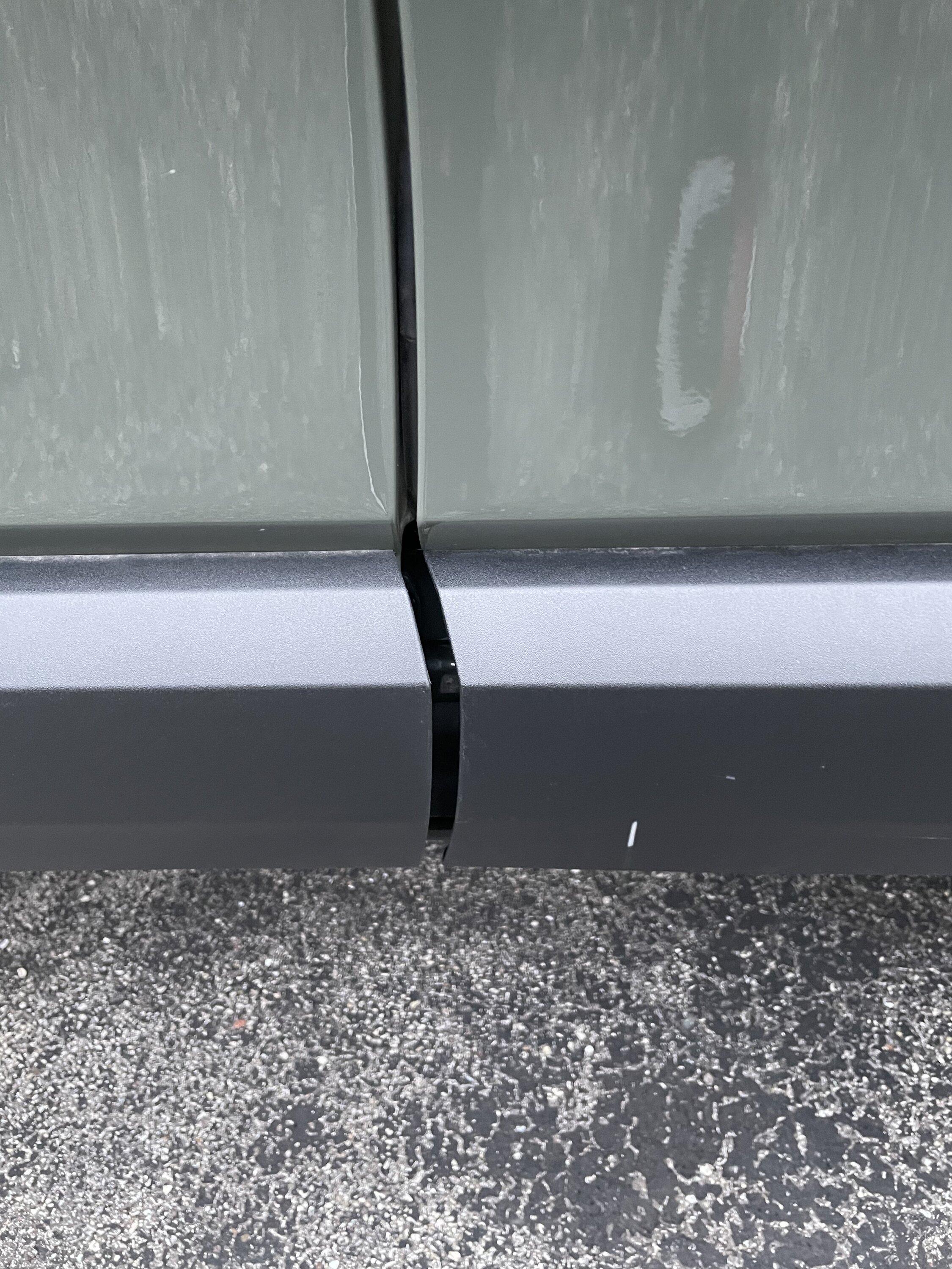 Rivian R1T R1S Mini-review at 1500 miles (R1S) 4866399A-F2DF-4978-9164-A67C3638E6AA
