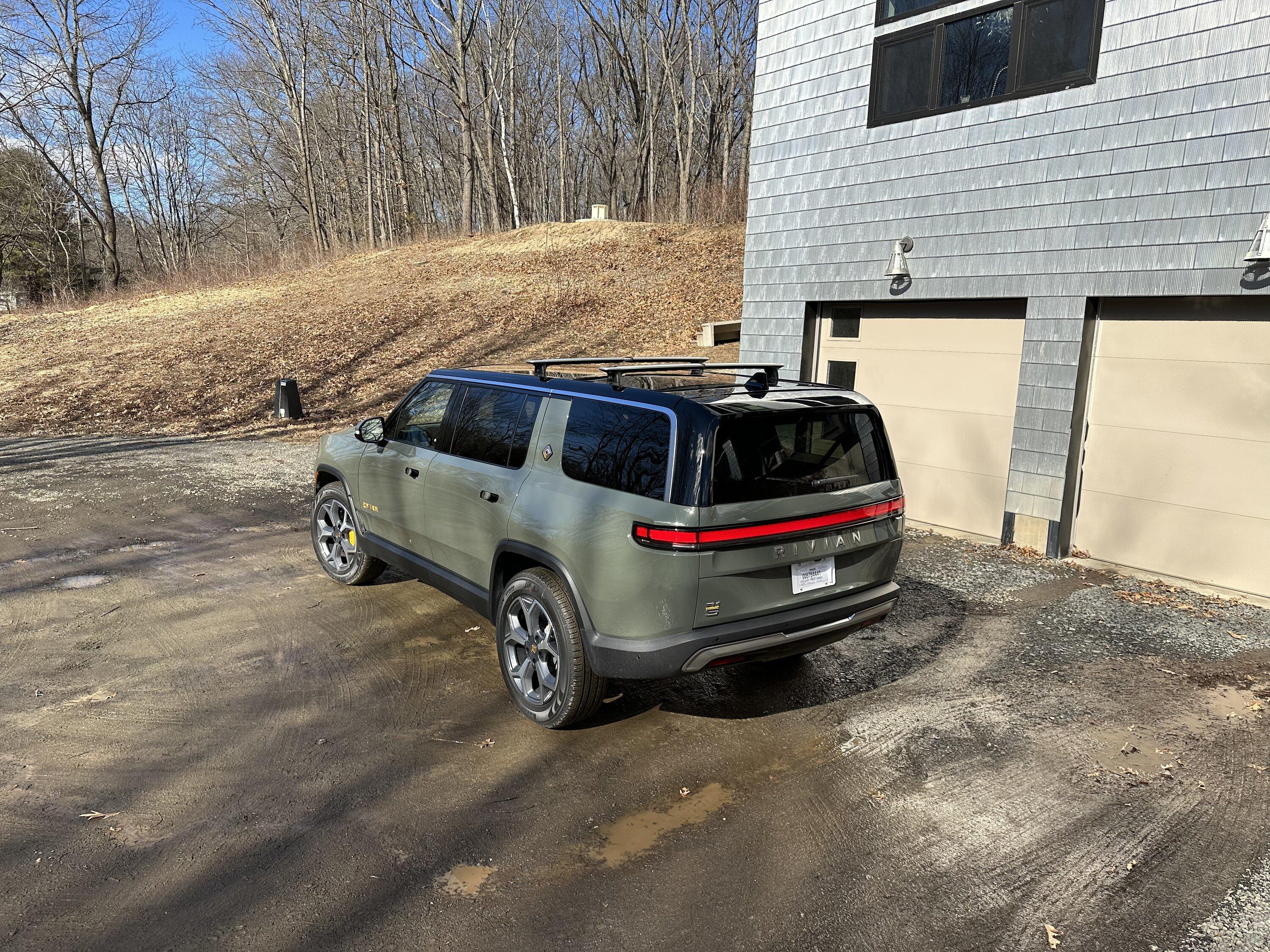 Rivian R1T R1S After two and a half weeks with my R1S... E9A0E7A5-3752-4A9E-AE44-A6D33E0E2825