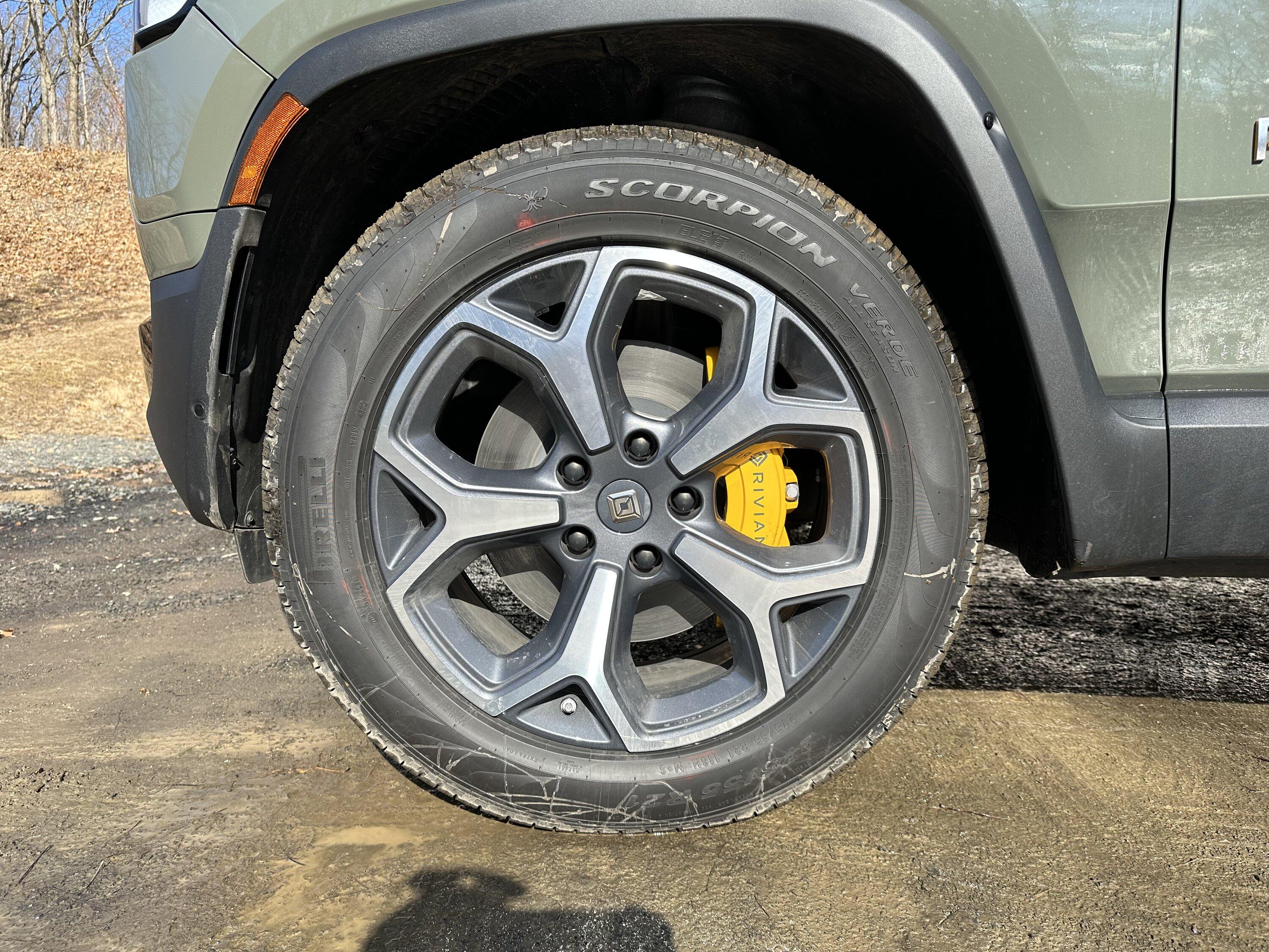 Rivian R1T R1S After two and a half weeks with my R1S... 58D5FC3A-D7B2-4BD0-AC49-5810BF40D48B