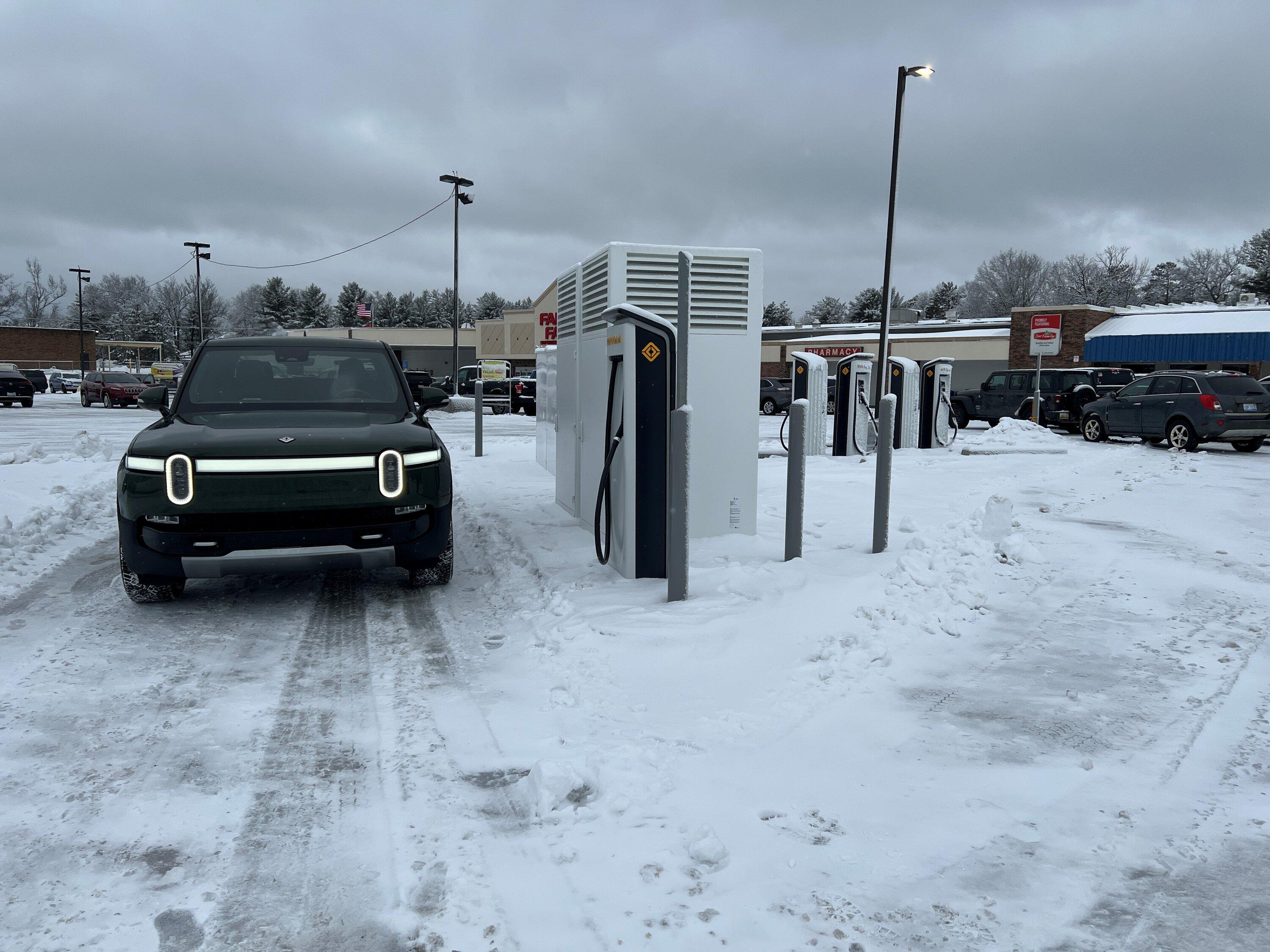 Rivian R1T R1S Finally RAN Grayling is ONLINE! RAN Grayling 10 Feb 23 -1
