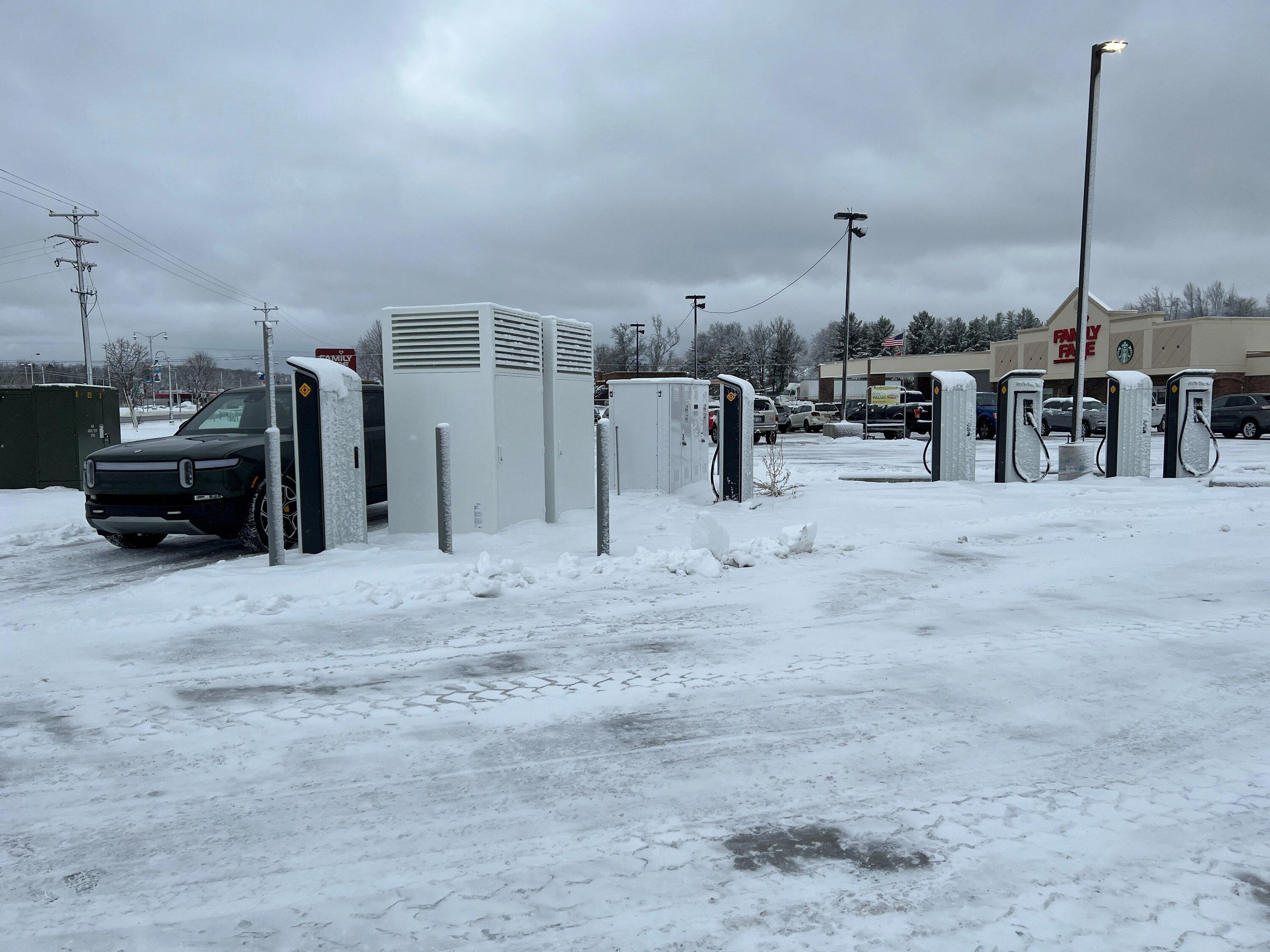 Rivian R1T R1S Finally RAN Grayling is ONLINE! RAN Grayling 10 Feb 23 -3