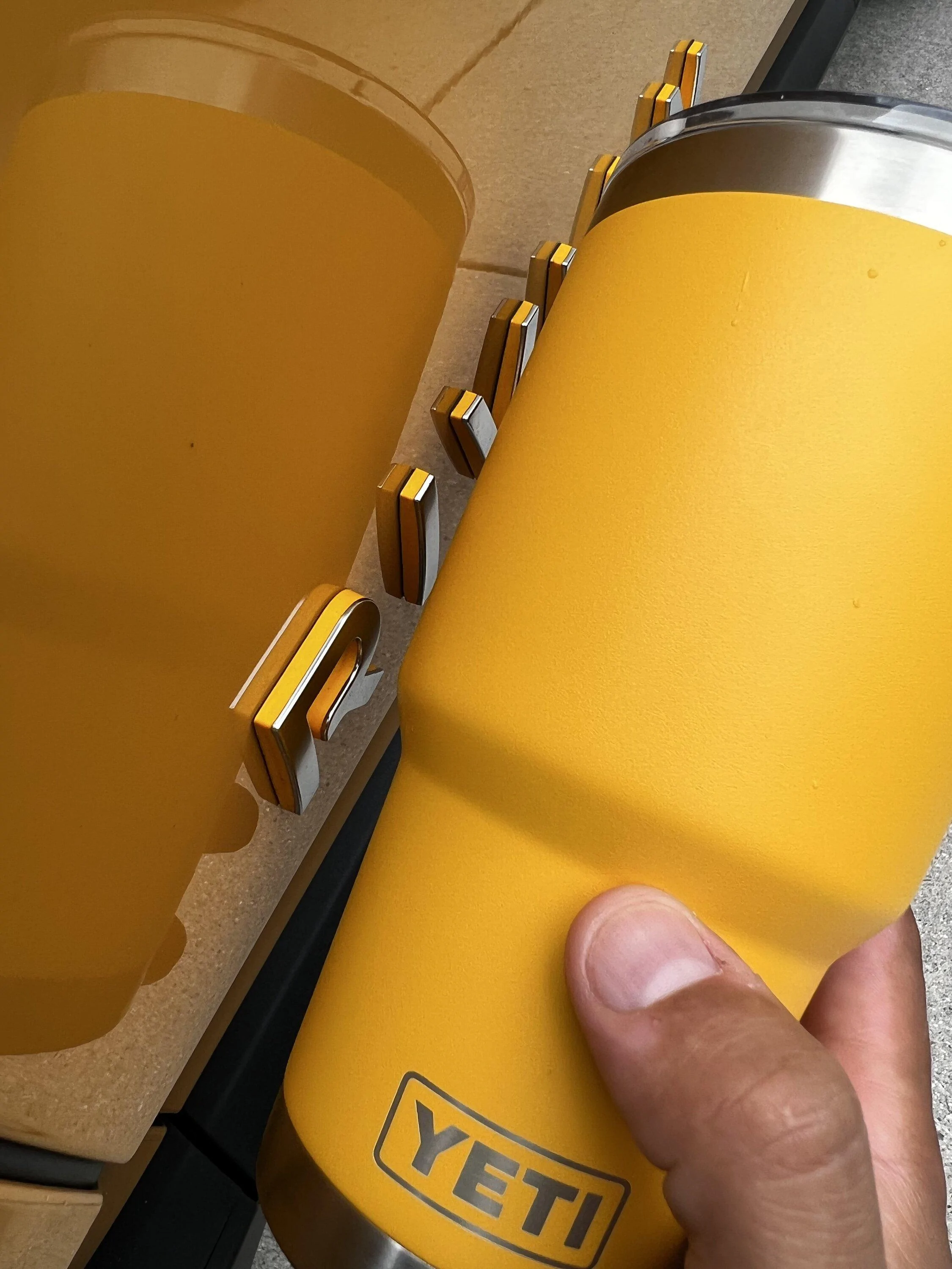Rivian R1T R1S COMPASS YELLOW R1T Photos 9944FB27-E743-48D7-9FAF-4A8B47B4013B