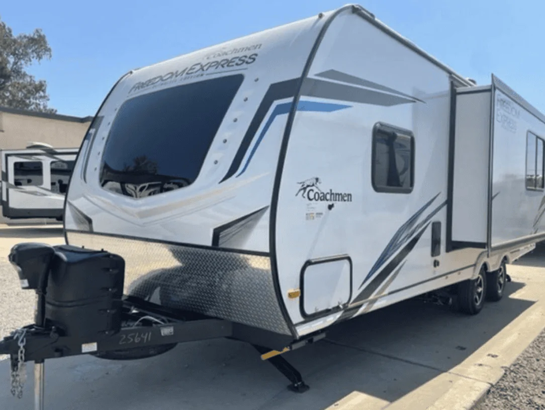Rivian R1T R1S R1T towing efficiency results with E-Pro 15TB Camper 1676056013134