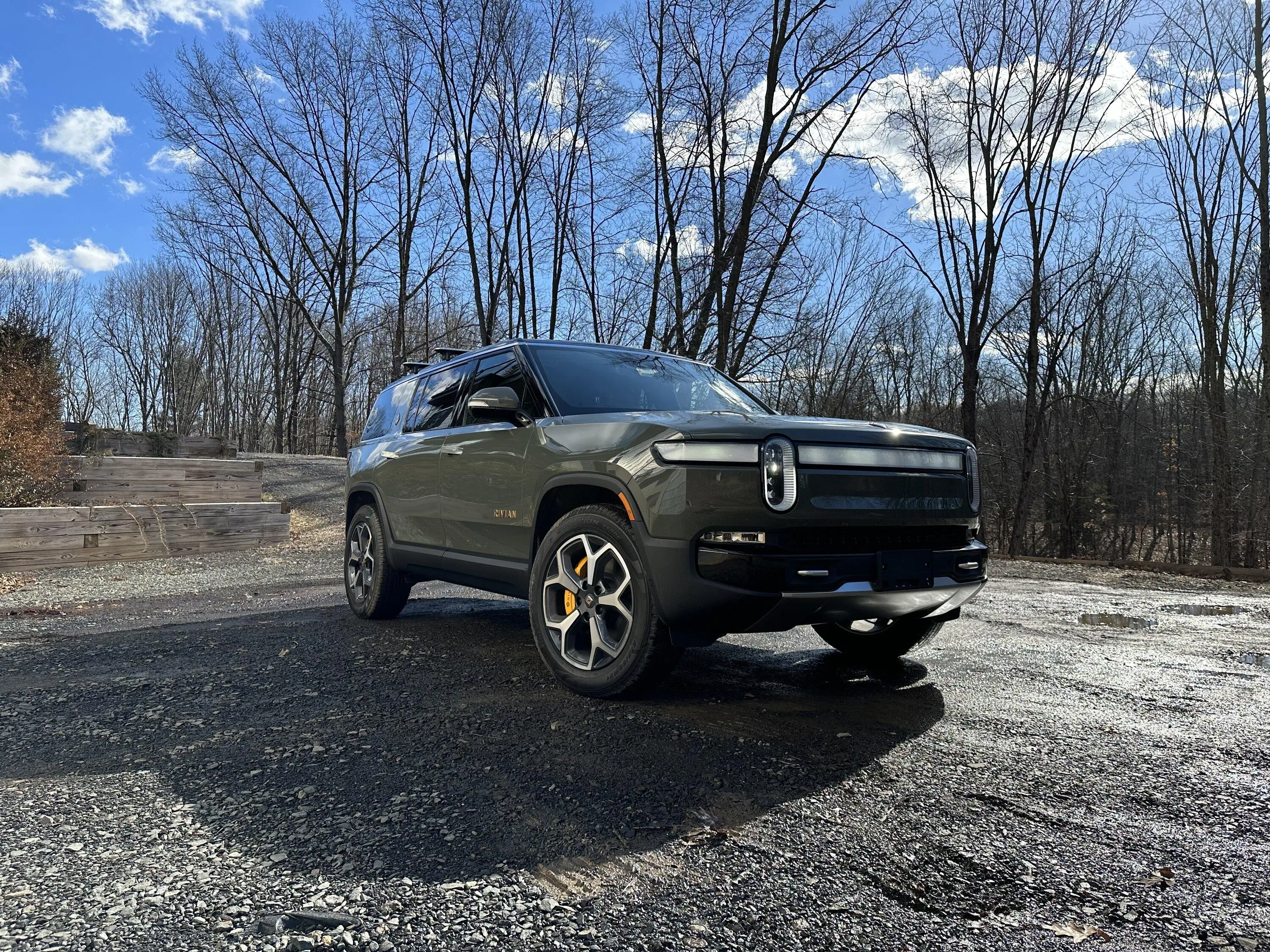 Rivian R1T R1S ? LAUNCH GREEN R1S  Photos 7708e149-1a61-4861-ba1f-44492e1e69f0-jpeg