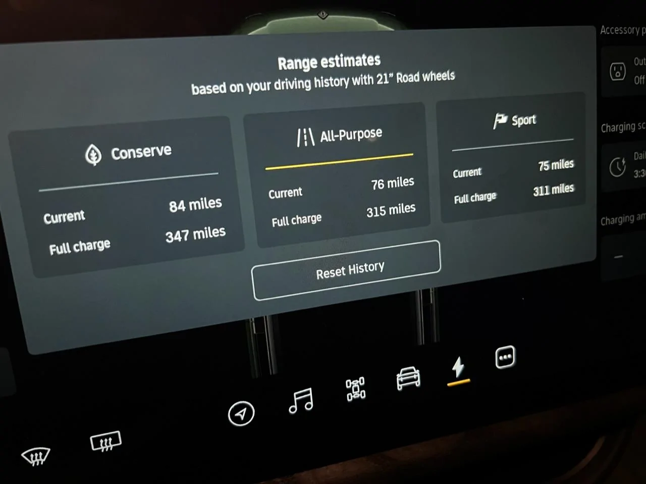 Rivian R1T R1S Software Version 2023.02.0 [beta] -- Improved EPA range, key fob firmware, new door ajar notification, steering improvement & more... BF2405EC-A0F2-47F9-B4E5-3A893D425E69