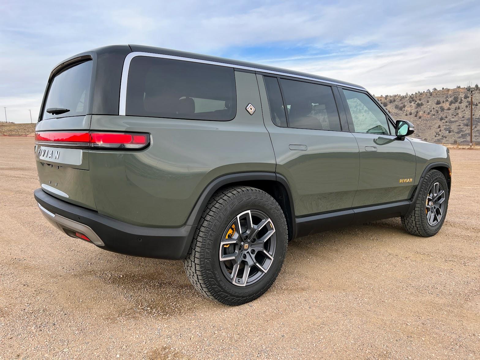 Rivian R1T R1S R1S Launch Edition in Denver e3kr85-QCXhjx5m-uXayYTrA=w1568-h1176-no?authuser=0