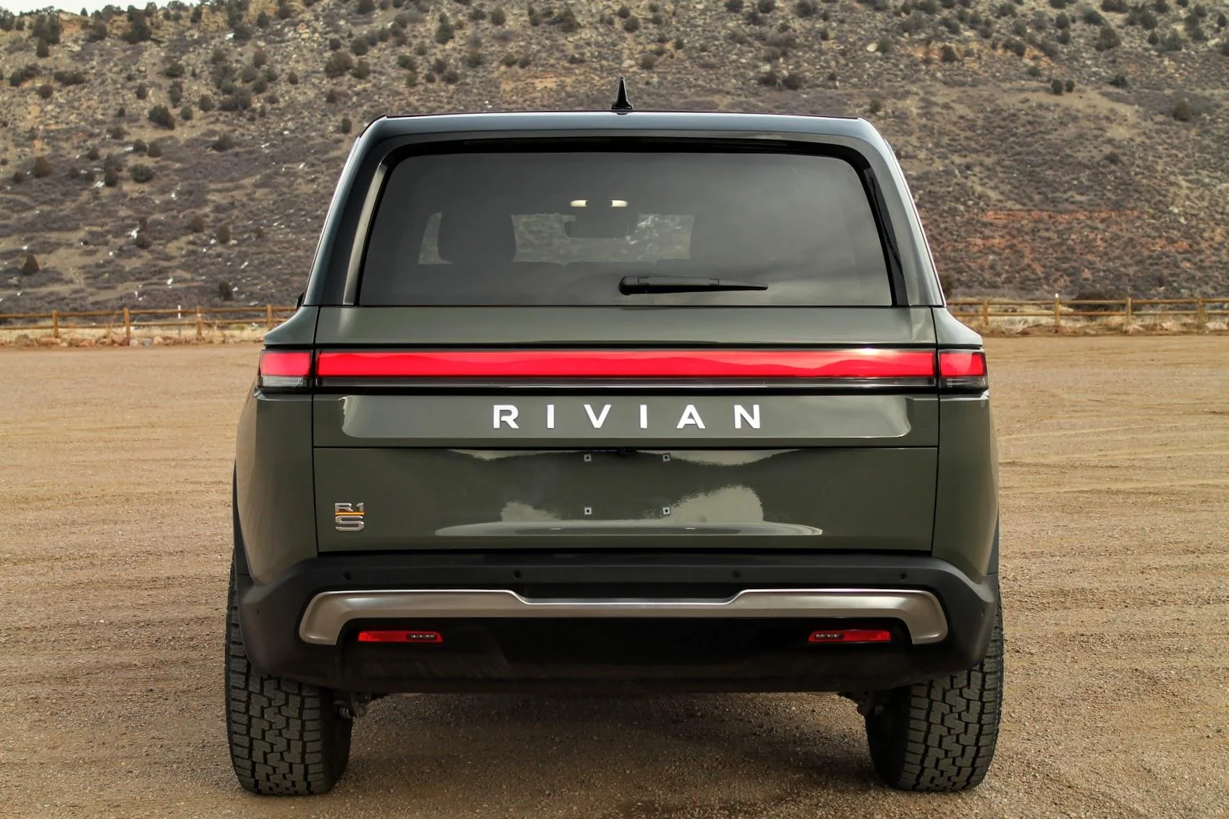 Rivian R1T R1S R1S Launch Edition in Denver 2HDD7TiTLzSzGuMUw1dvvwbg=w1764-h1176-no?authuser=0