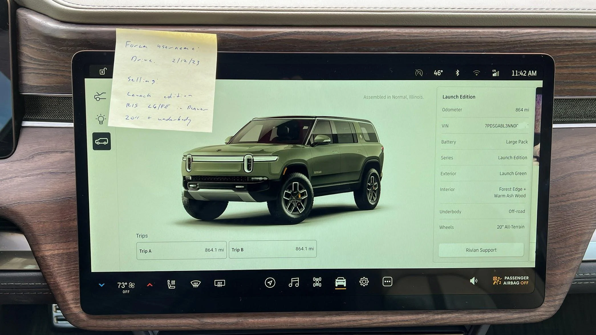 Rivian R1T R1S R1S Launch Edition in Denver z4Y2qTzIrCM6UMz2dkui_q4w=w2090-h1176-no?authuser=0