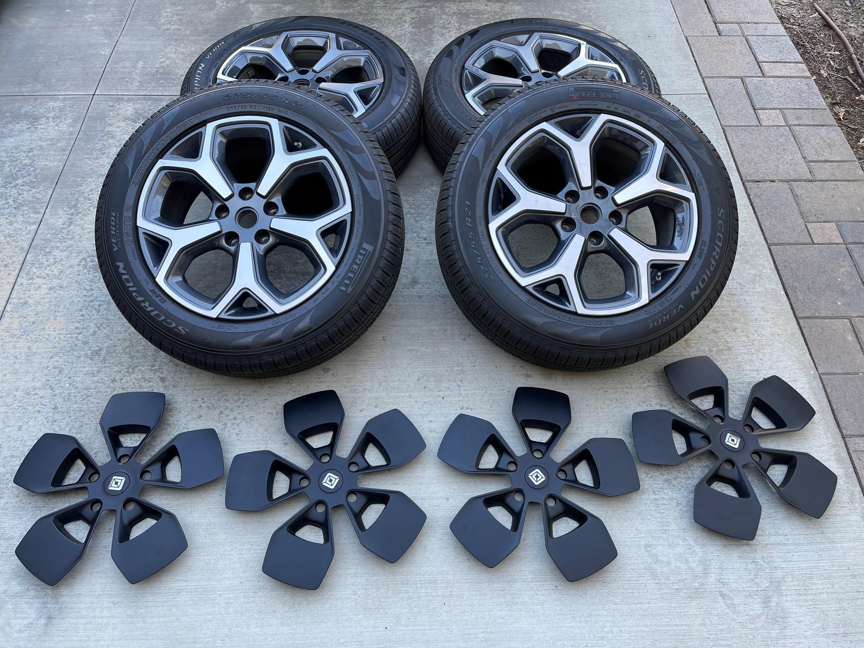 Rivian R1T R1S FS: OEM 21" Wheels / Tires Wheels 1