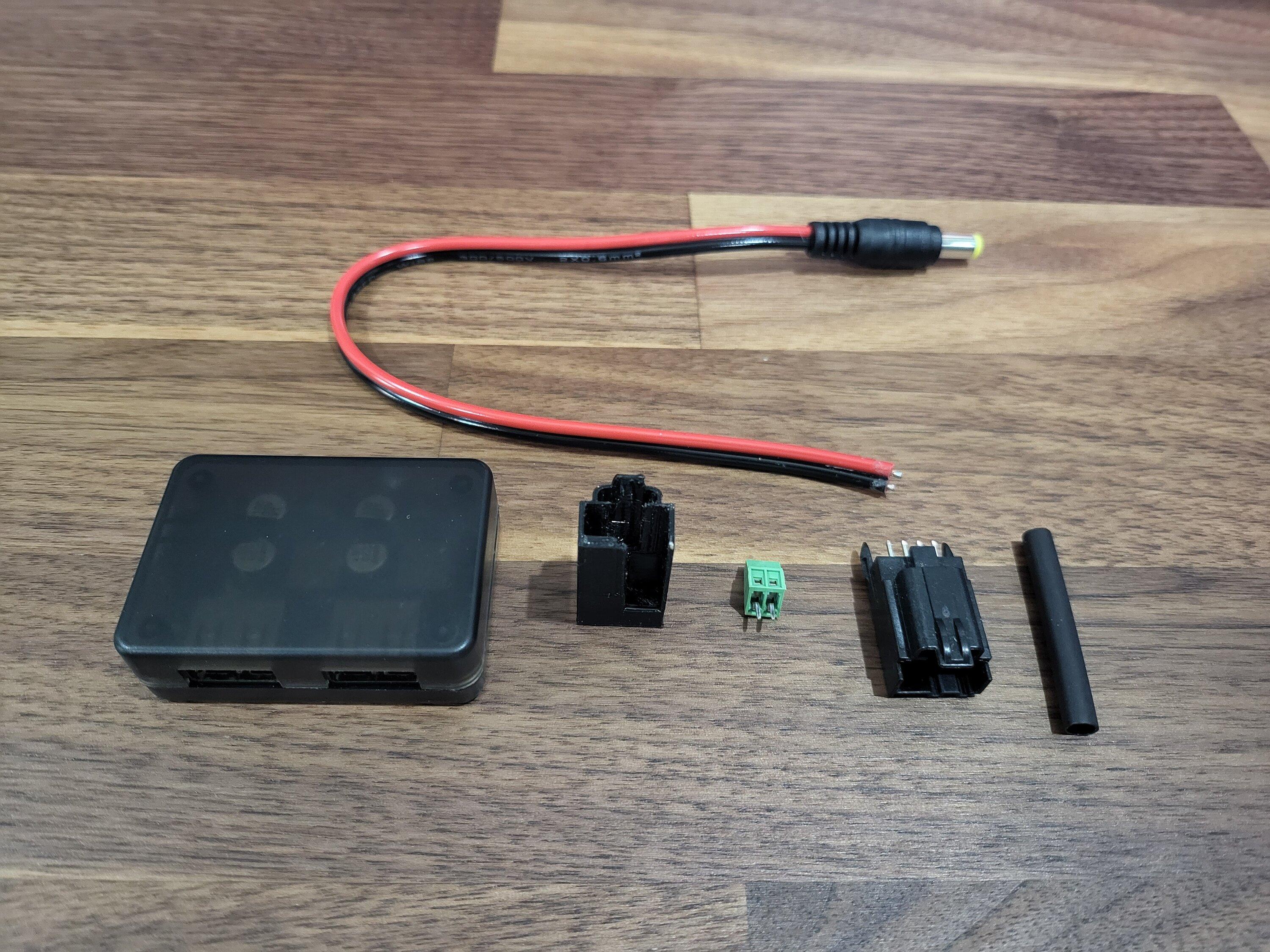 Rivian R1T R1S NEW - RIVIPARTS Ultimate MagSafe Charging Pad Kit 20230213_200353