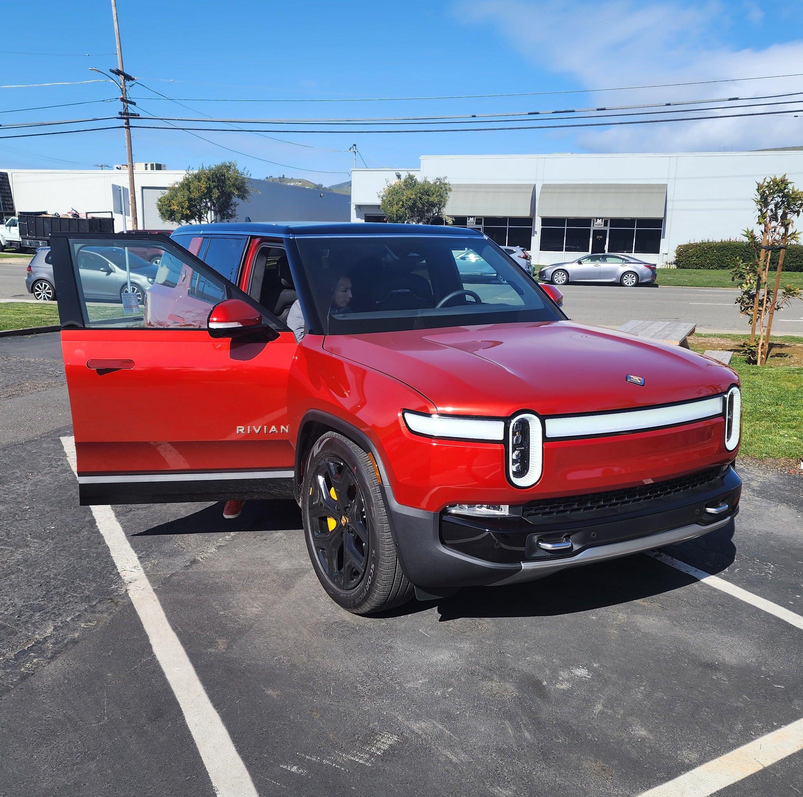 Rivian R1T R1S RED CANYON Rivian Photos Red Canyon R1S Rivian 5