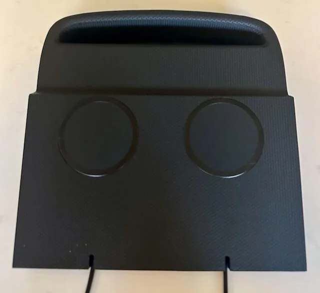 Rivian R1T R1S AdventureMat - MagSafe Charging Pad IMG_1340
