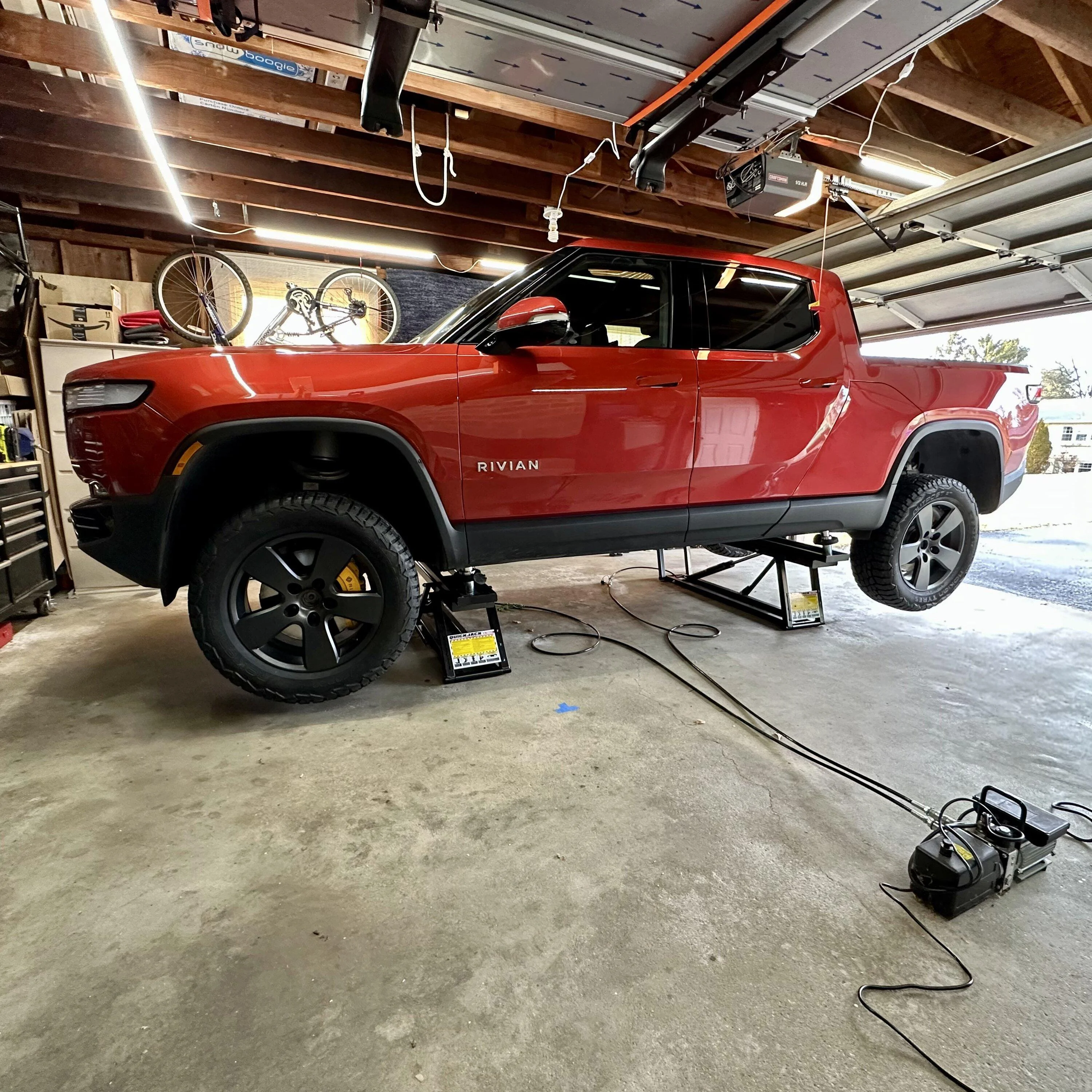 Rivian R1T R1S Home lifts that work?! 20230211_213429027_iOS