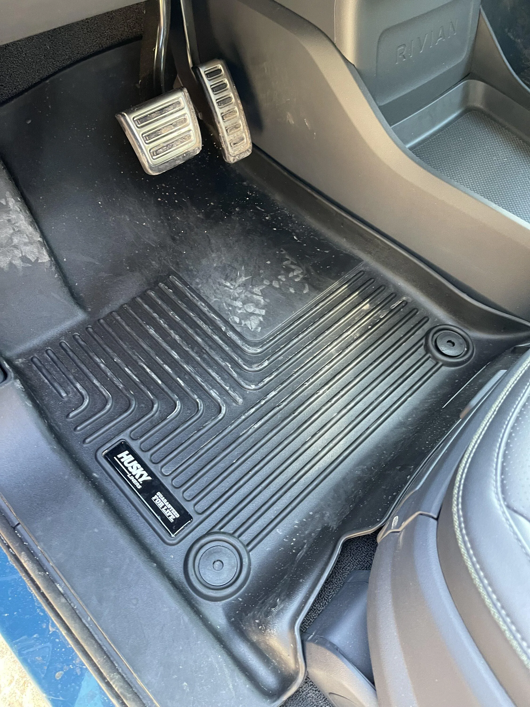Rivian R1T R1S Husky floor mats IMG_2297