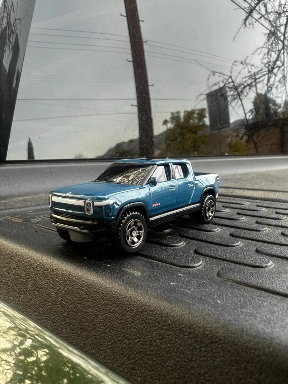 Rivian R1T R1S Matchbox Rivian R1T is Released! E218826C-5192-46C5-9CE3-A2171DEB8A2E