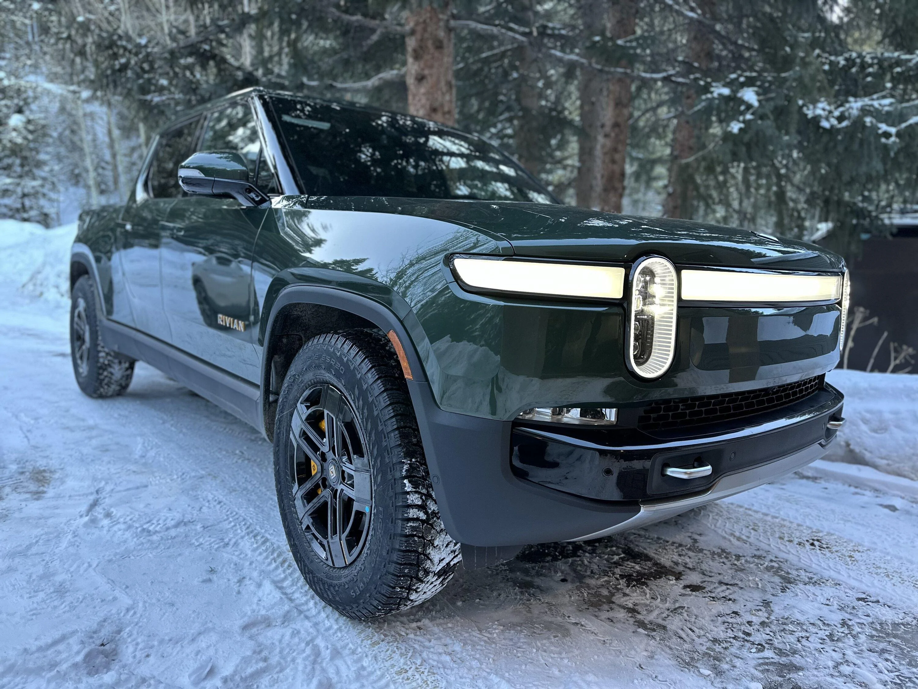 Rivian R1T R1S Anyone running Hakka R5 SUVs? 8F6A2BD6-8C7E-4338-A80A-82A19E34272A