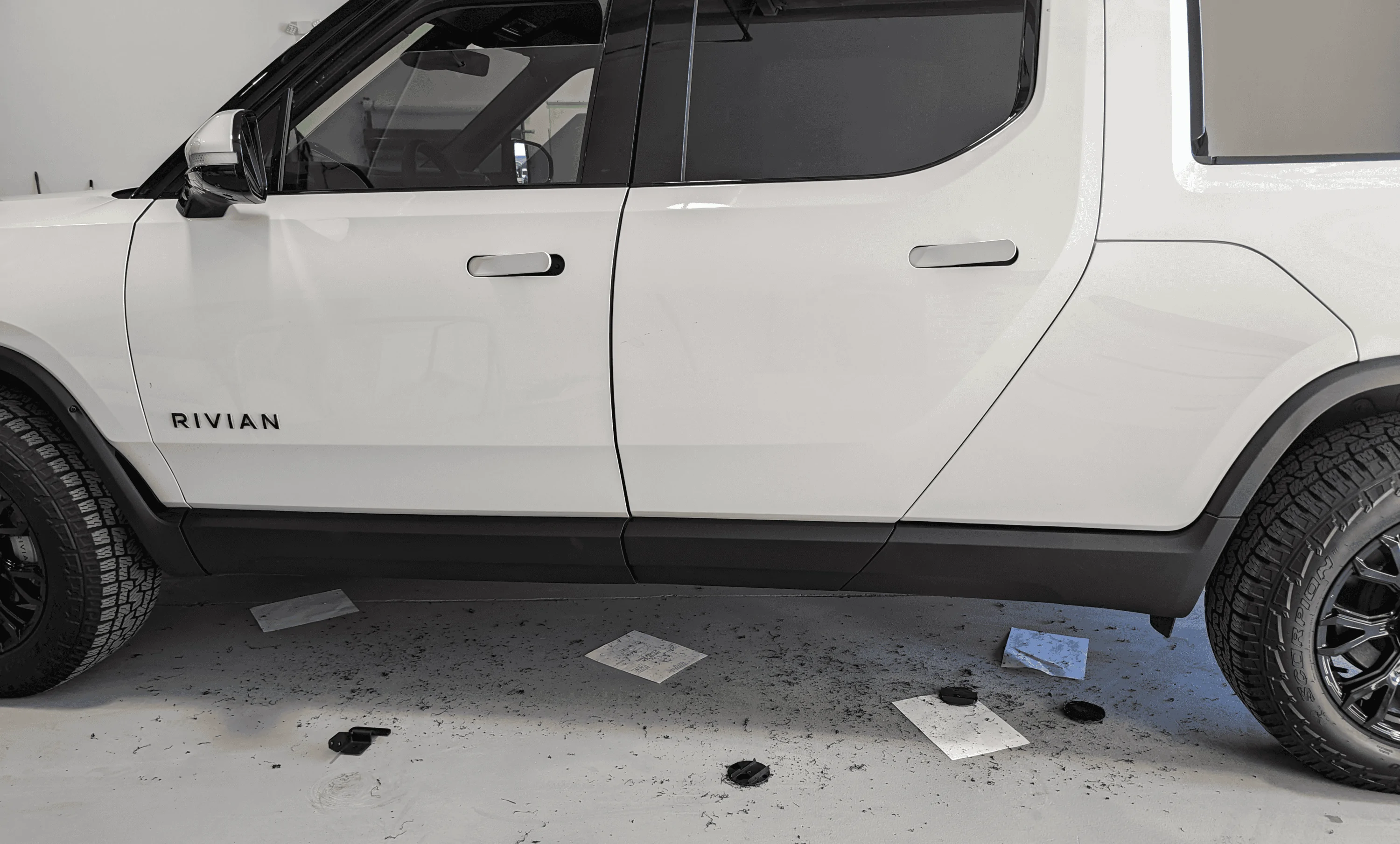Rivian R1T R1S EV Sportline RMAXX Running Boards Installed on R1T Today! - Review / Feedback / Photos 1676940272288