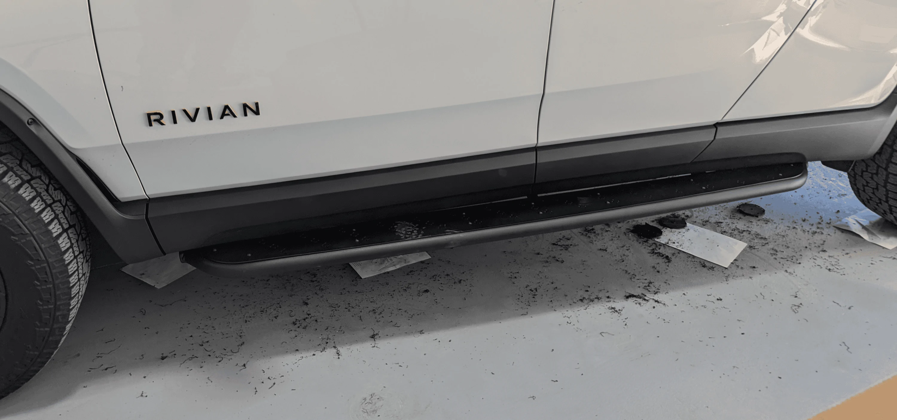 Rivian R1T R1S EV Sportline RMAXX Running Boards Installed on R1T Today! - Review / Feedback / Photos 1676940612981