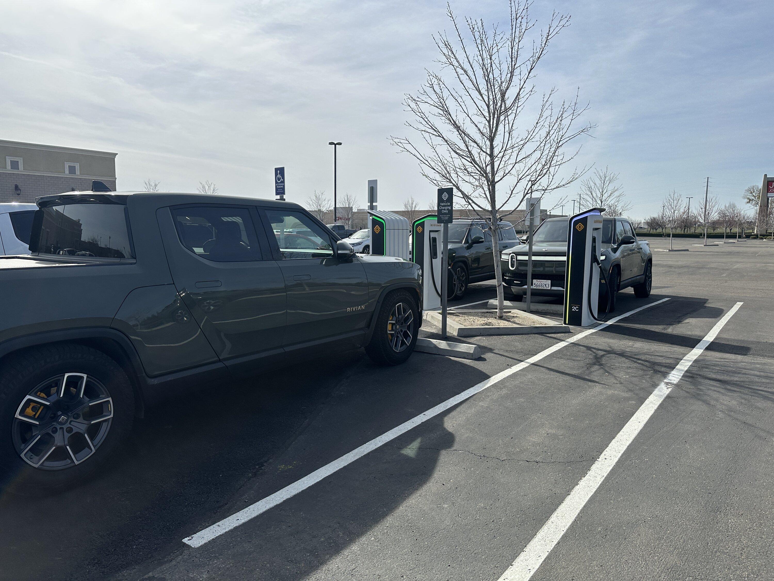 Rivian R1T R1S Visited the New Manteca CA RAN Site IMG_9248.JPG