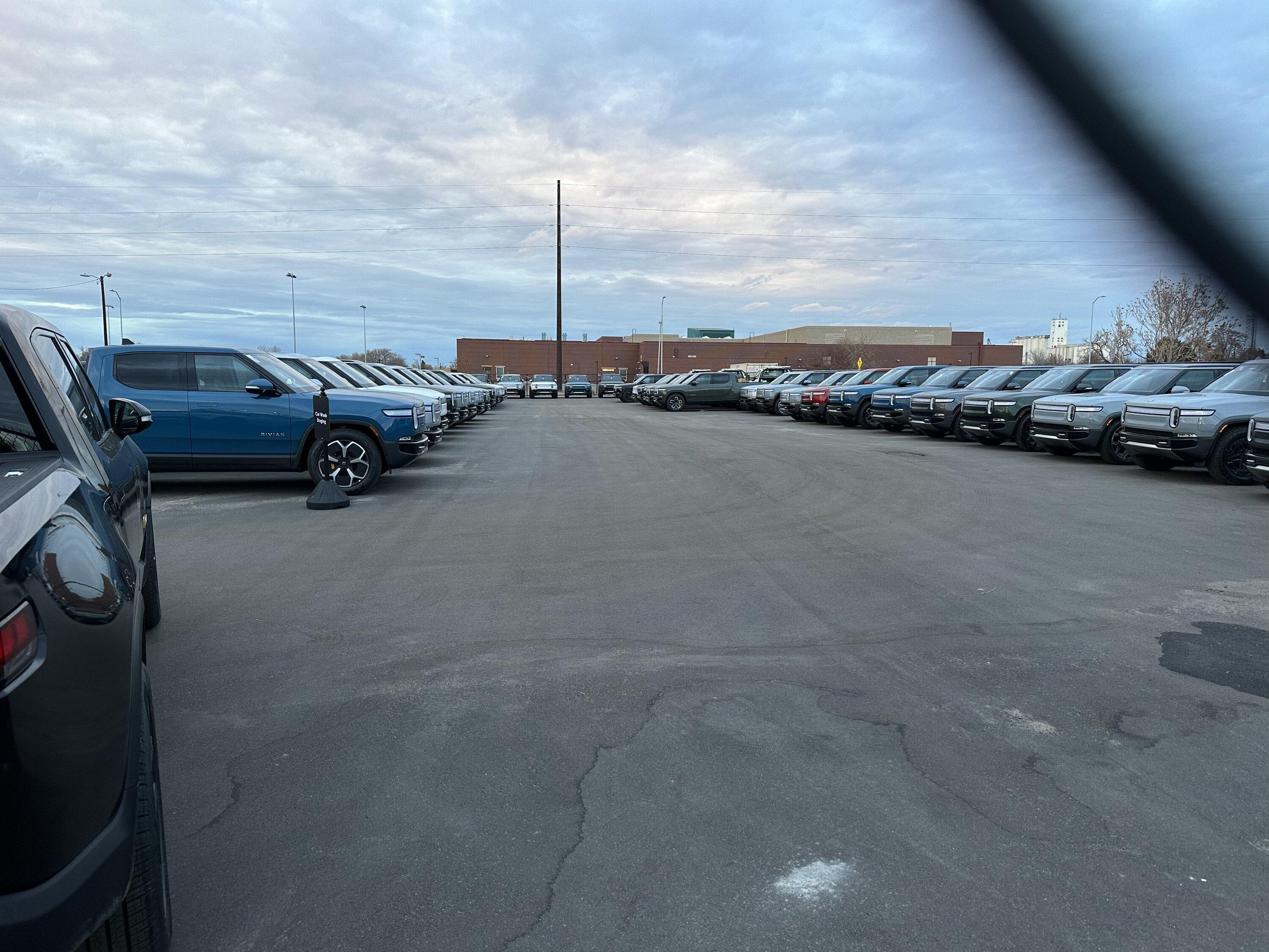Rivian R1T R1S Colorado Checking In 17E2B9C5-2B96-4F70-B305-D5D936D7CBC5