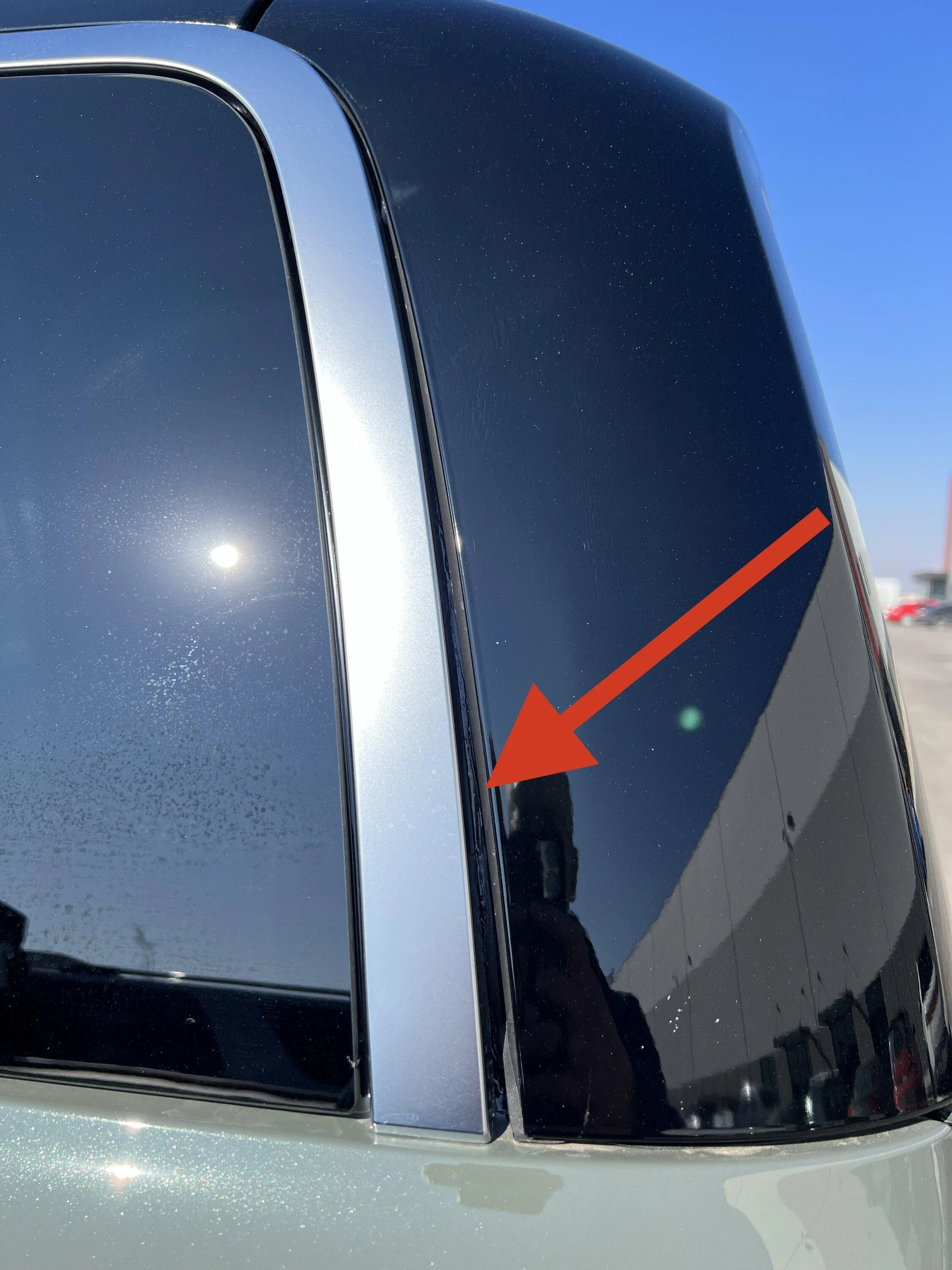 Rivian R1T R1S Are these panel gaps acceptable? A2C84045-E87D-488E-B22B-449662DD99A4_1_201_a