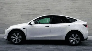 Rivian R1T R1S Cadillac Lyric - first impression 1677085447325