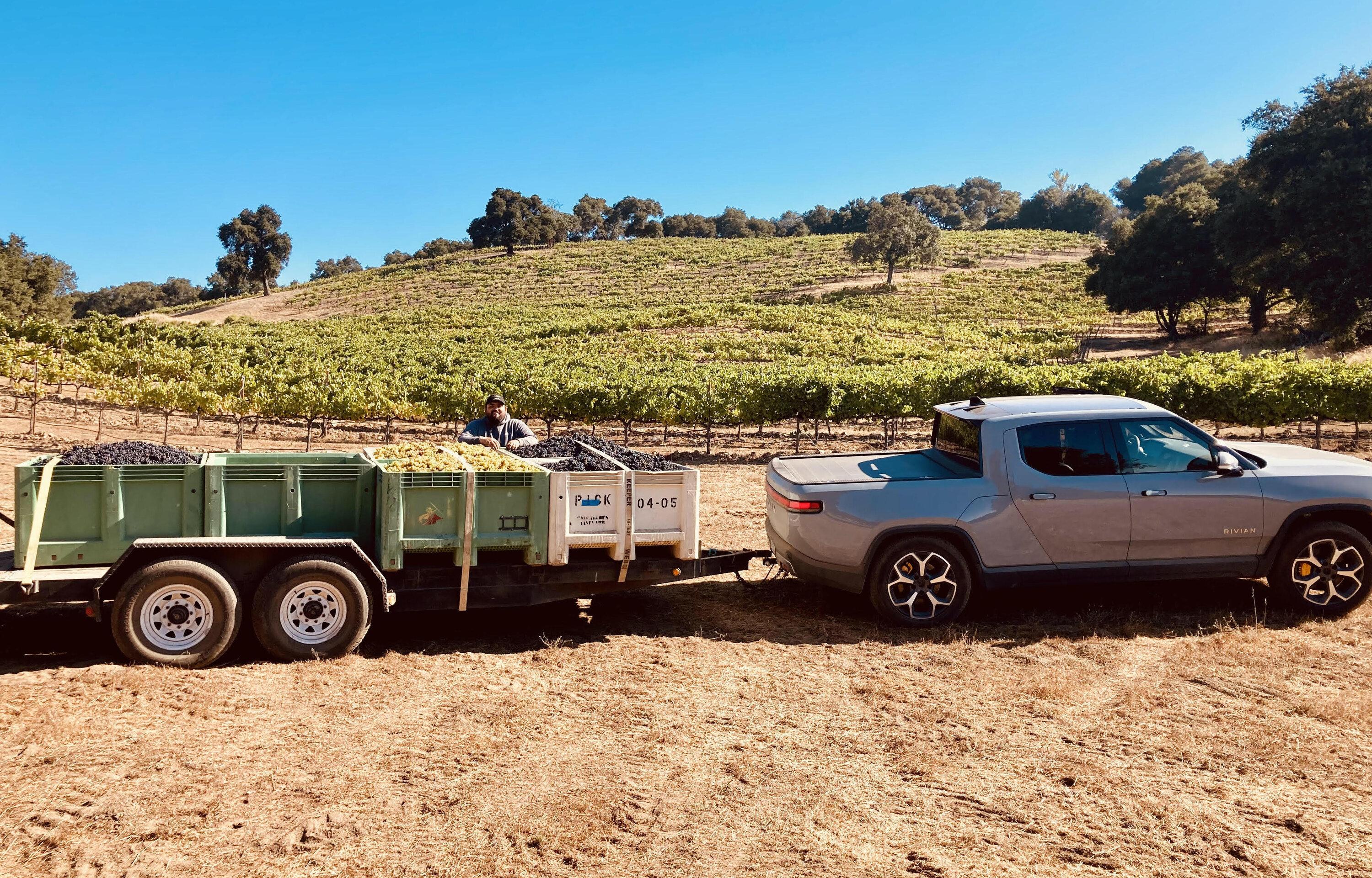 Rivian R1T R1S What do you use your R1T hitch for? (Picture Edition) unnamed