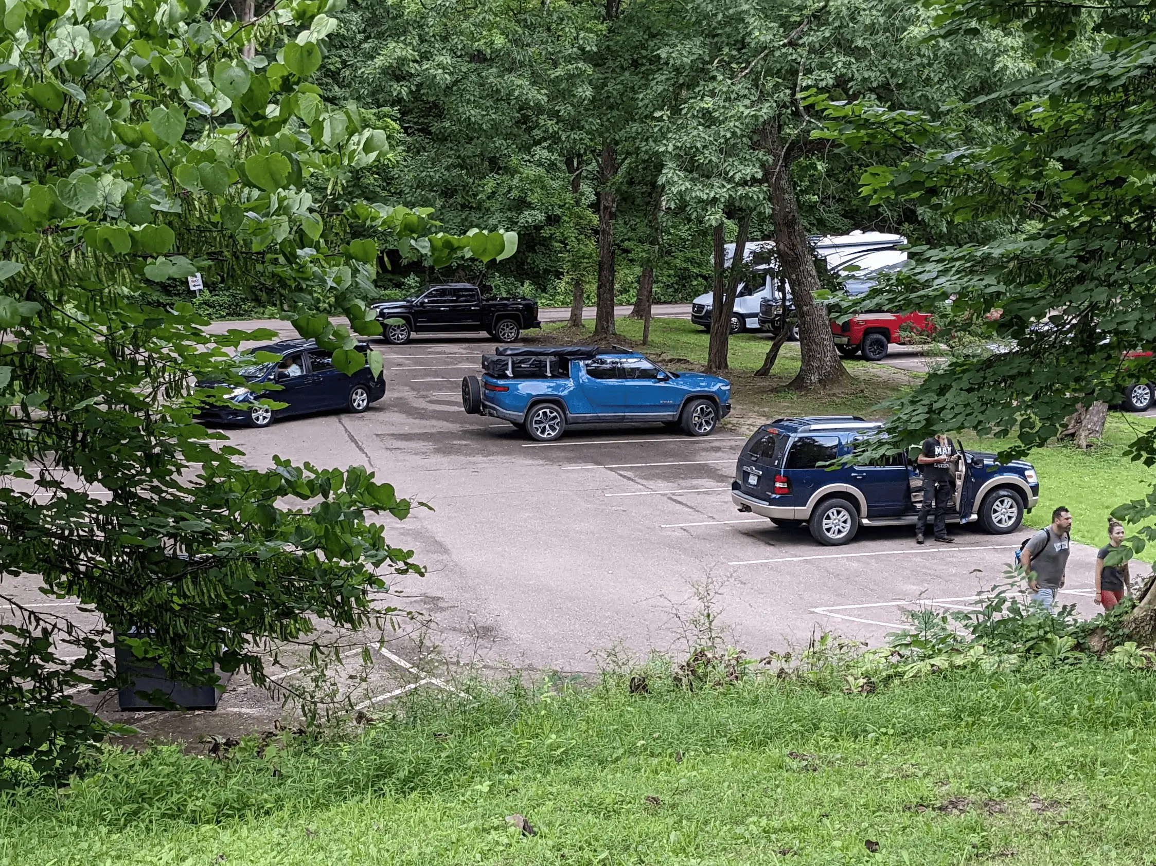 Rivian R1T R1S What do you use your R1T hitch for? (Picture Edition) 1677102782280
