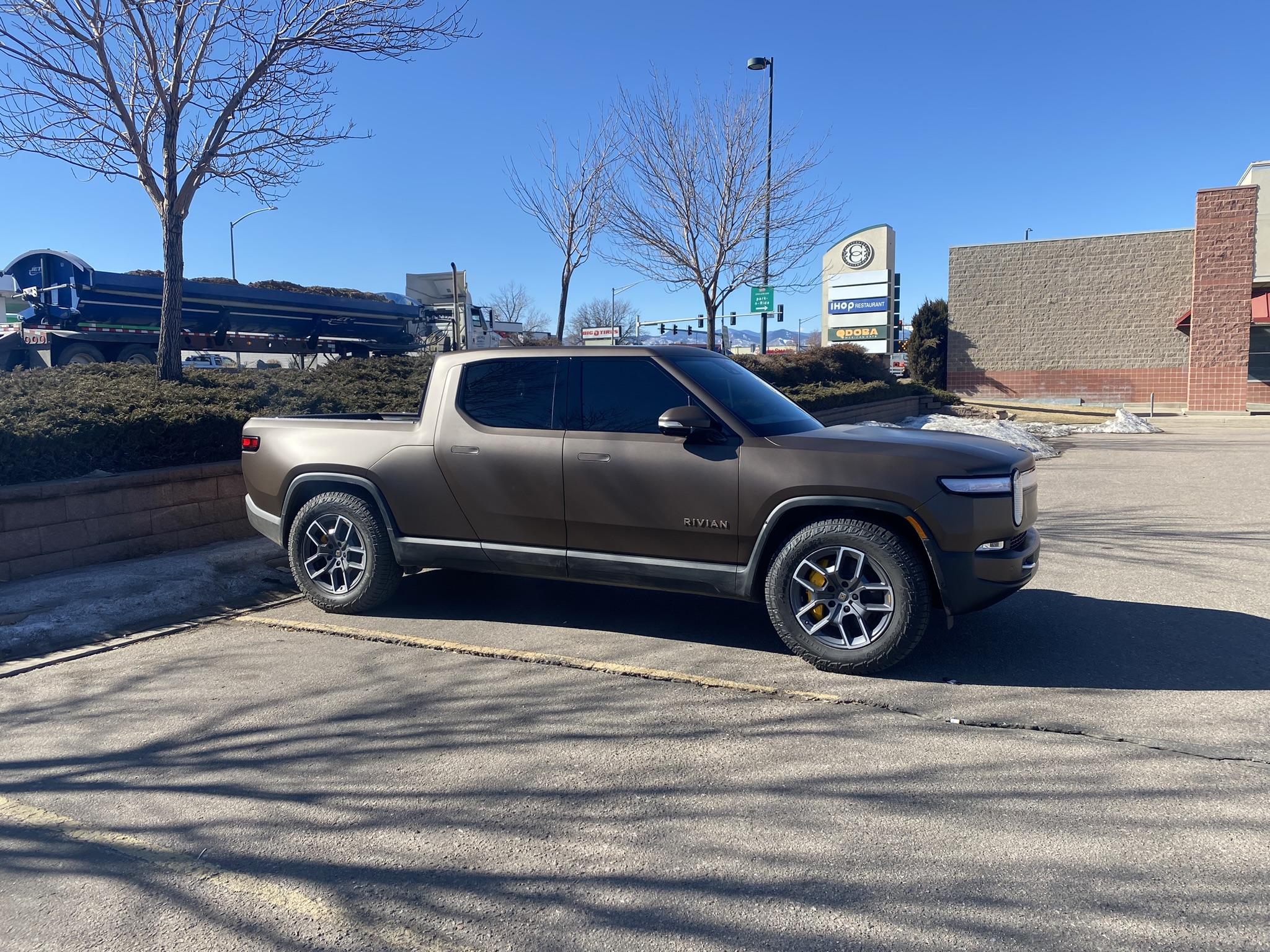 Rivian R1T R1S Paint Care Protection Thread IMG_5878.JPEG