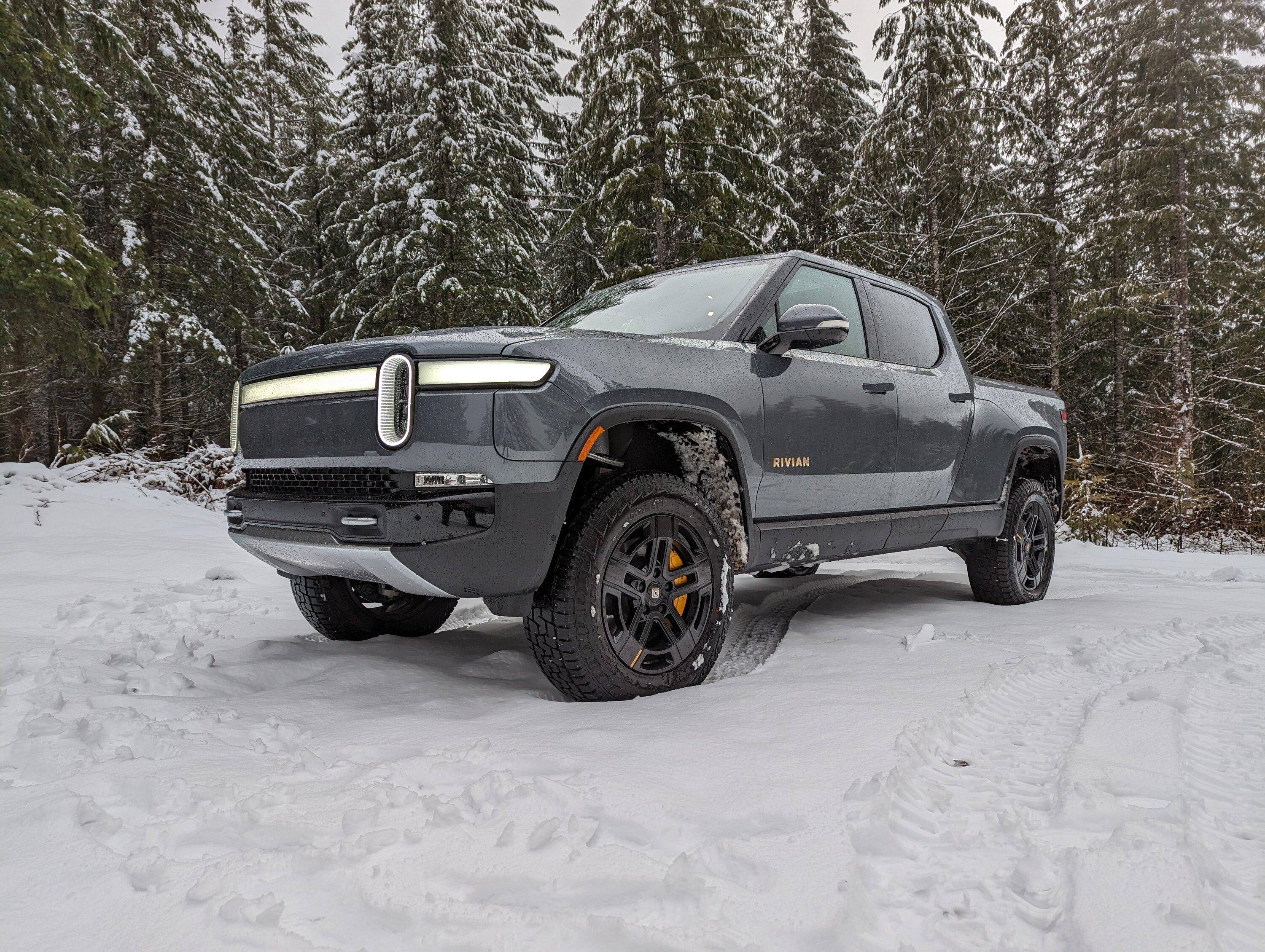 Rivian R1T R1S El CAP GRANITE Rivian Photos PXL_20230226_195010569