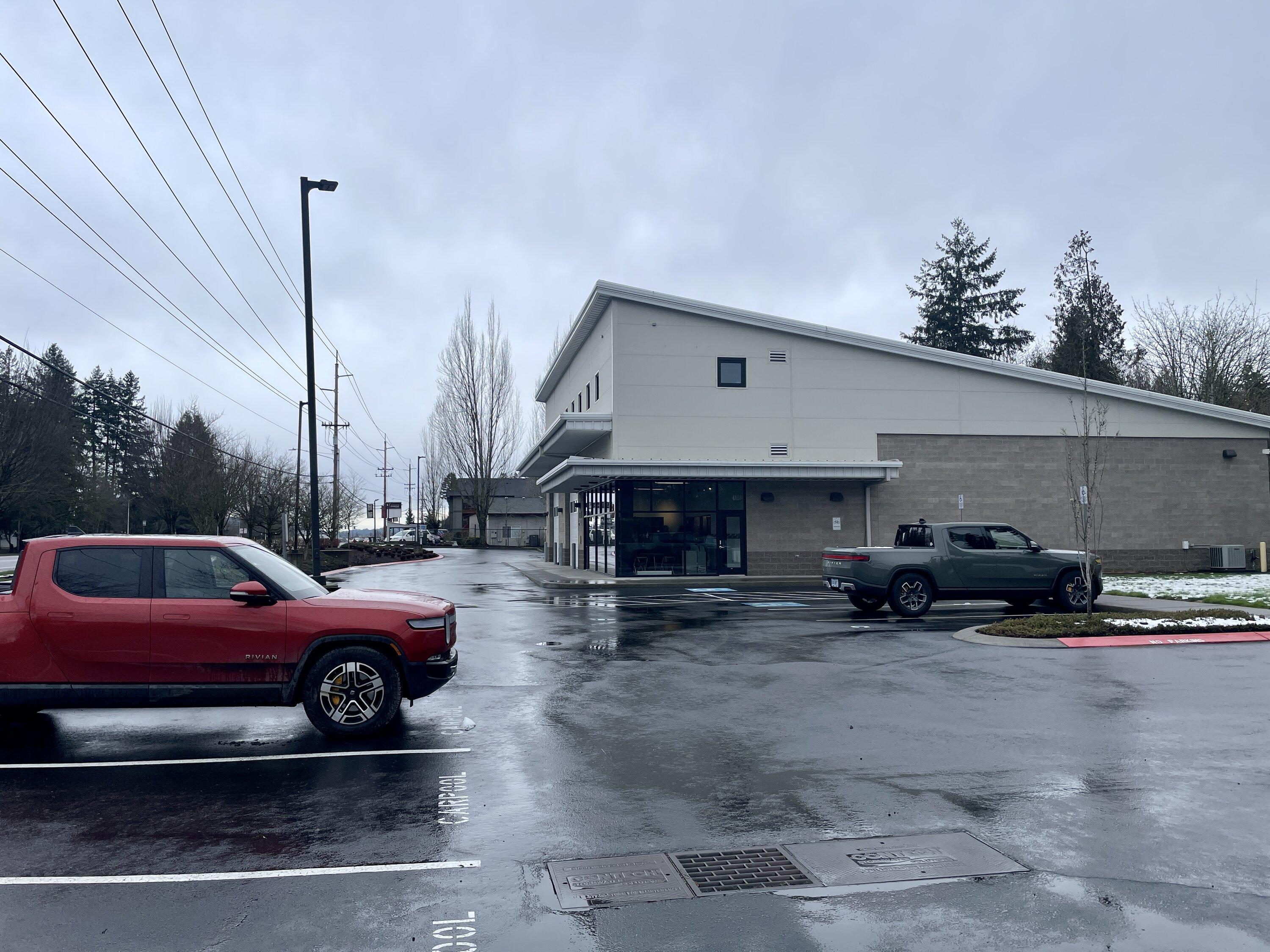 Rivian R1T R1S Tualatin OR Service Center 33A63914-D777-4891-B3D8-C758A97D9A7C