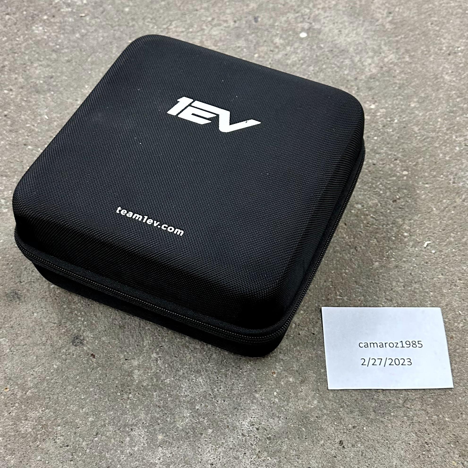 Rivian R1T R1S 1EV Jack Puck Case 20230227_200646918_iOS
