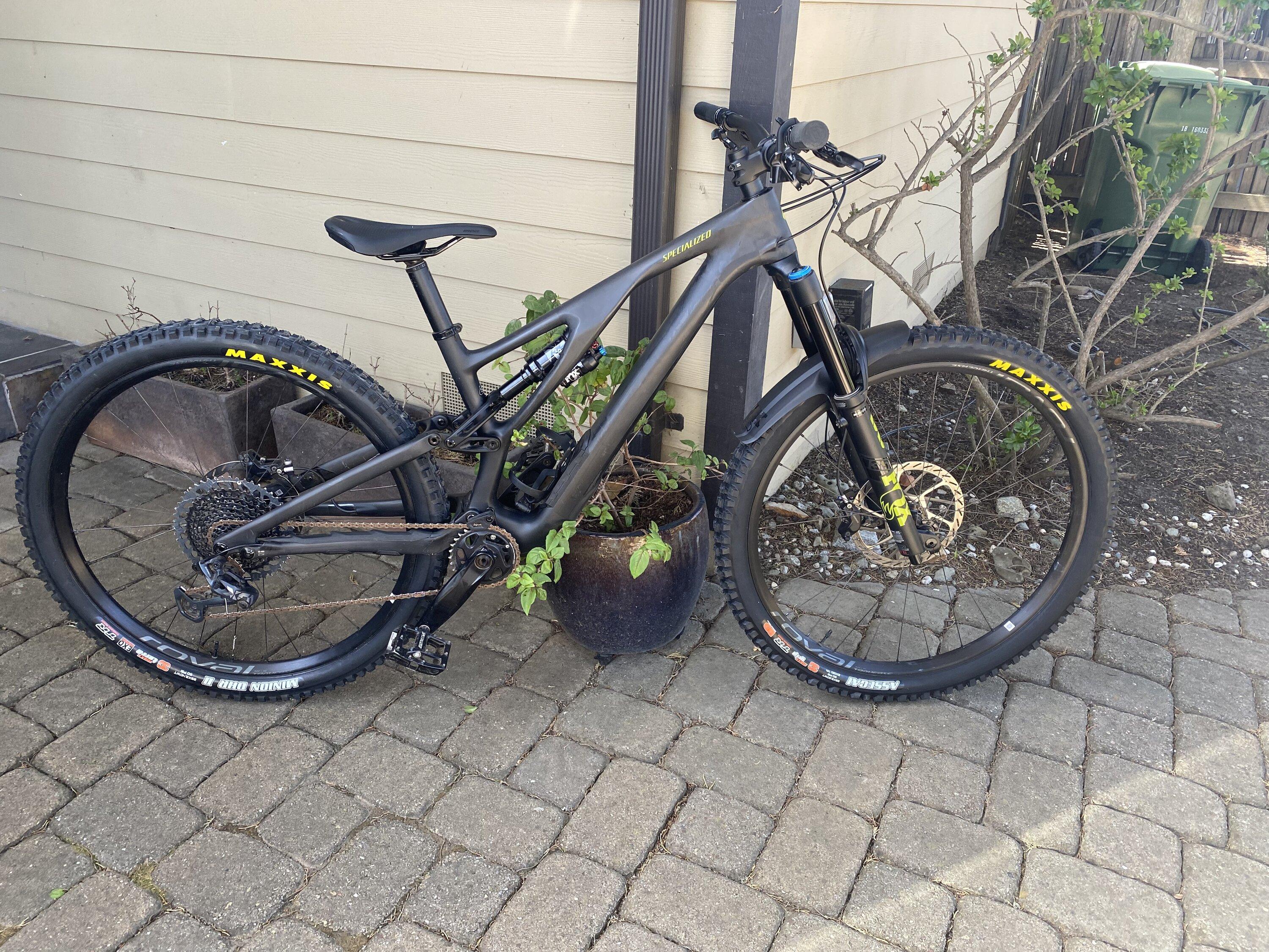 Rivian R1T R1S Show us your Mountain/Gravel/Road Bike MTB - Rivian Style! BAF30C00-3200-49D7-81D1-6F48BE674E15