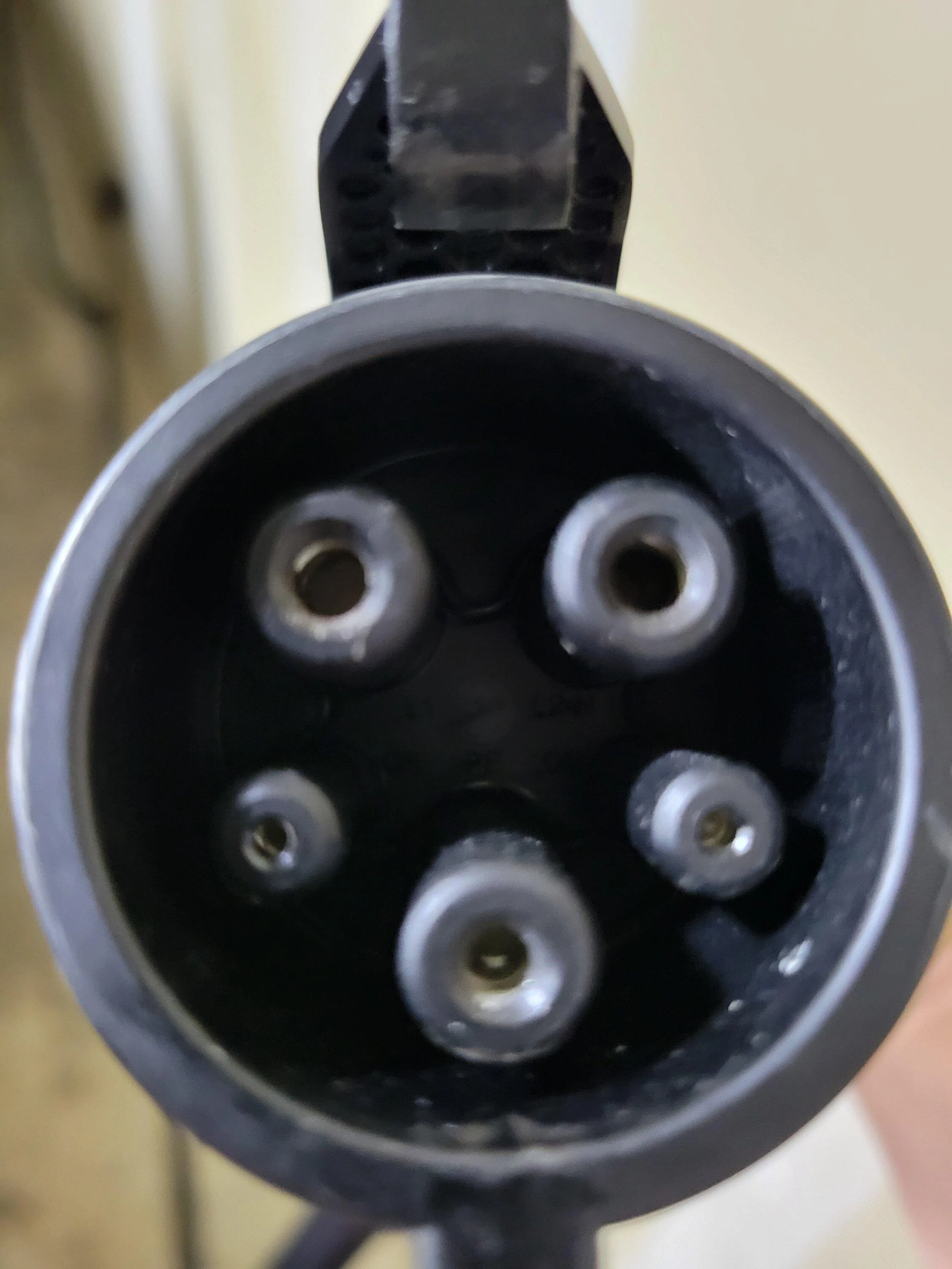 Rivian R1T R1S Home Charger Issue - Help Needed 20230227_084032