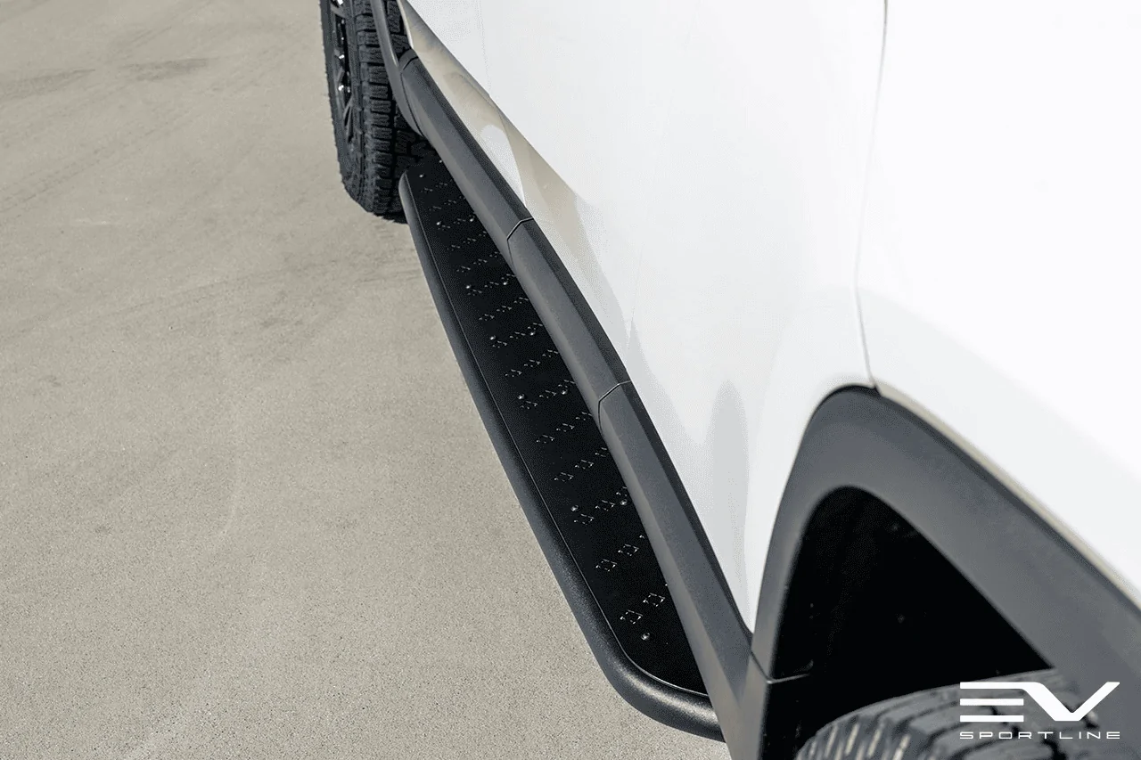 Rivian R1T R1S EV Sportline RMAXX Running Boards Installed on R1T Today! - Review / Feedback / Photos 1677725470270