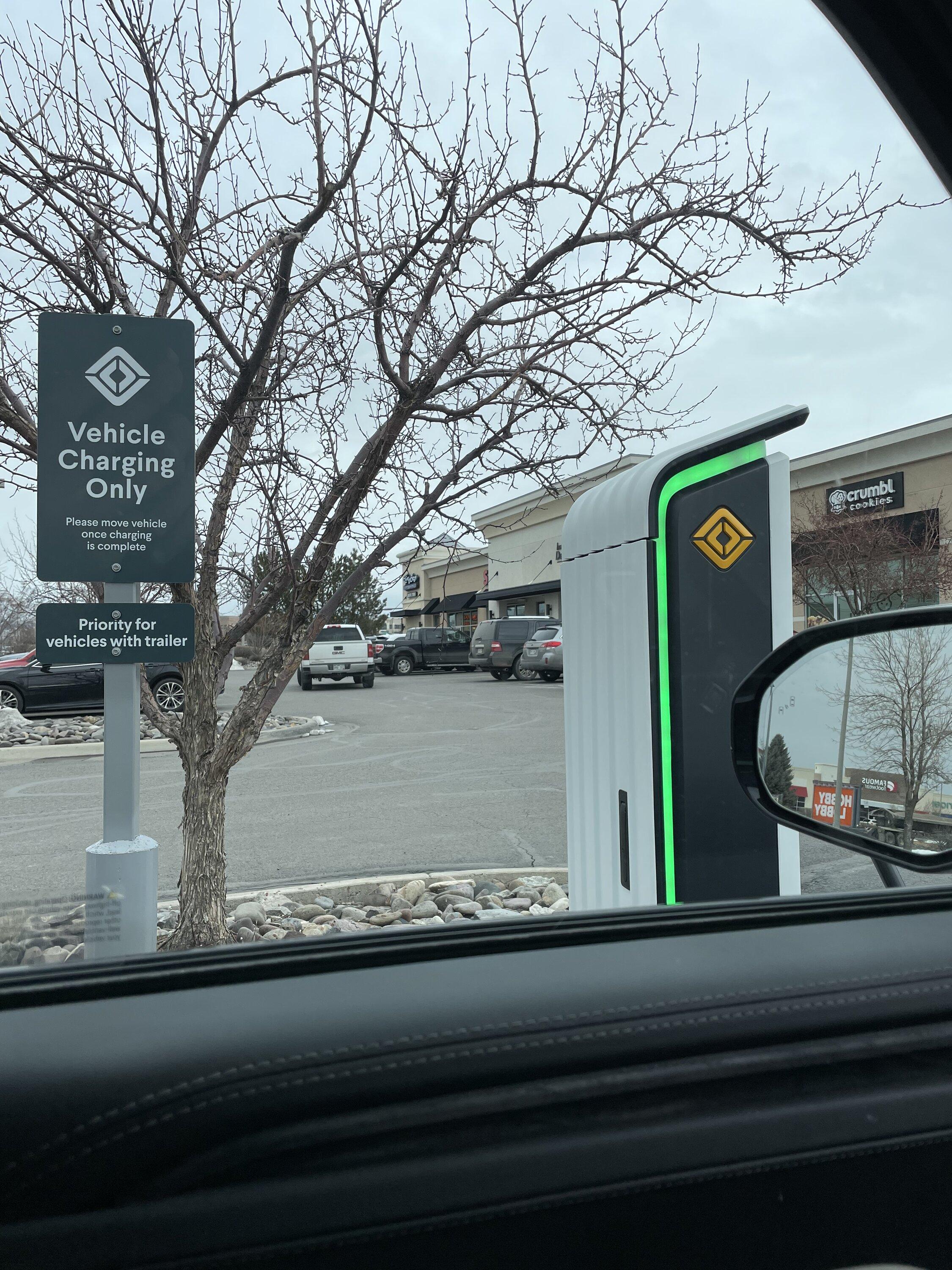 Rivian R1T R1S Pod lighting, aux, off-road, flood, lightbar -- anyone install these? A10F251A-F04C-40DB-831A-346AF6C46AEC