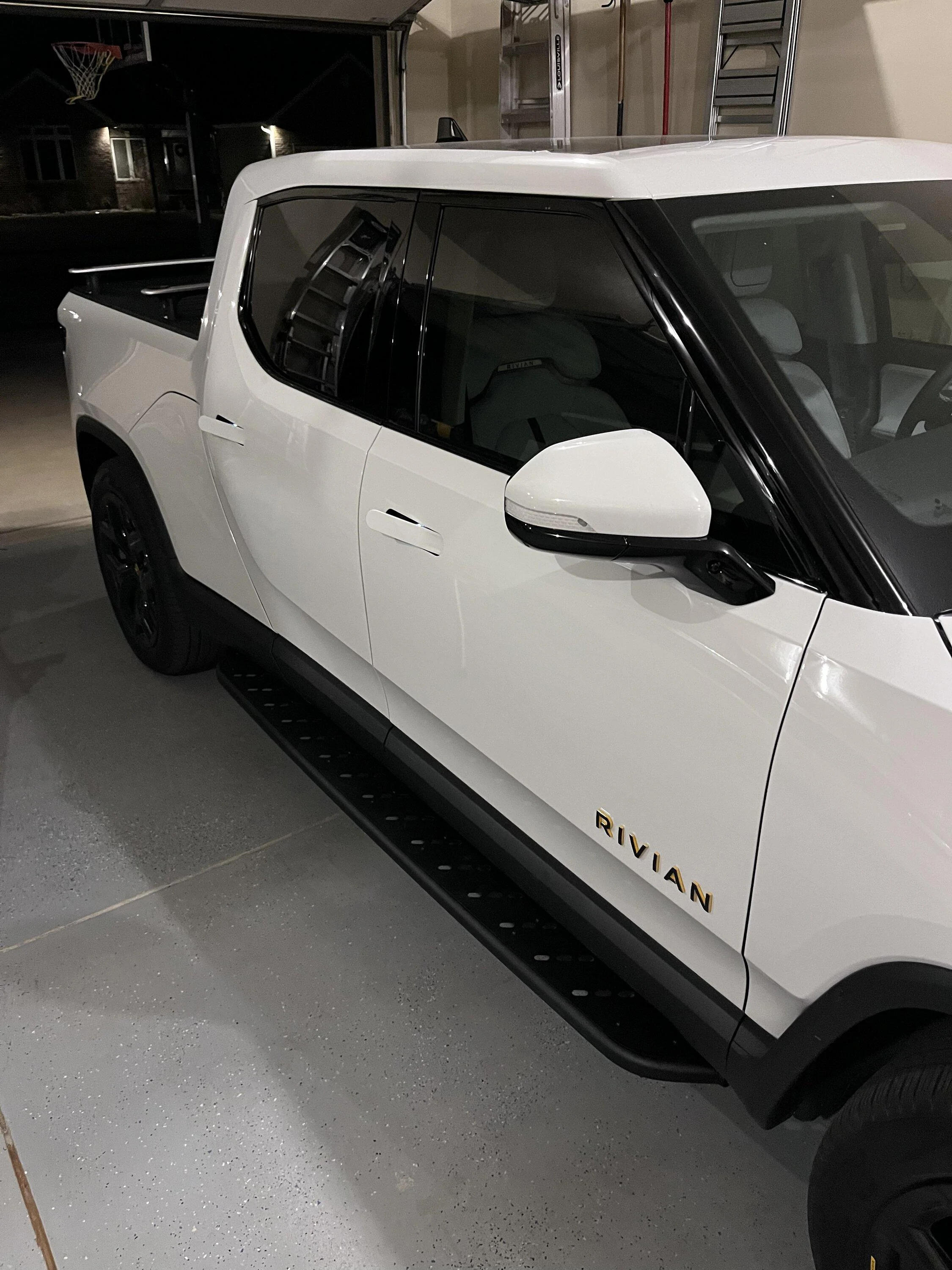 Rivian R1T R1S Introducing RMaxx Running Boards & Rock Sliders for Rivian R1T / R1S from Team 1EV DA33DFCD-3B03-41C5-A6BD-02480822C21E